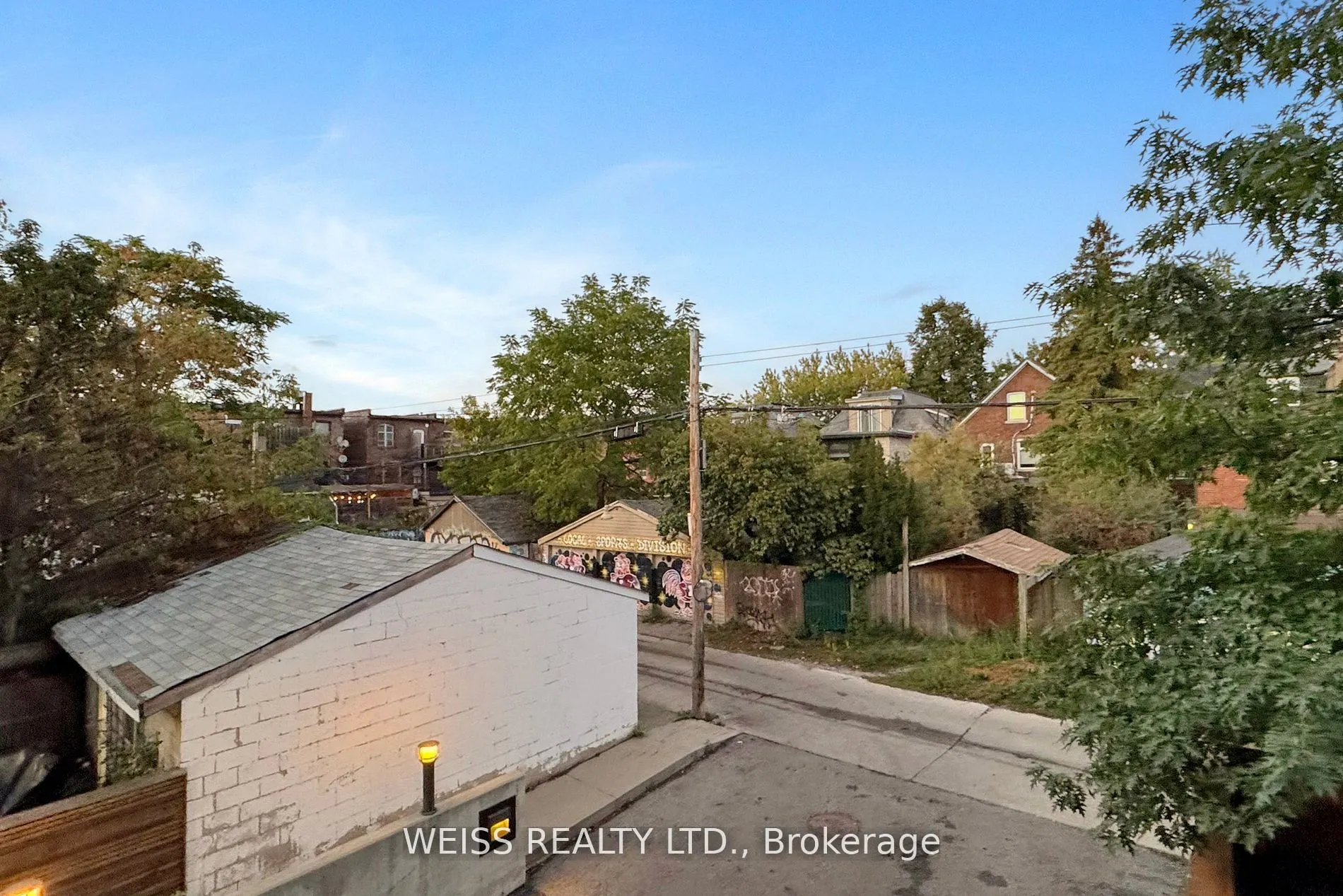 707 Dovercourt Road #215