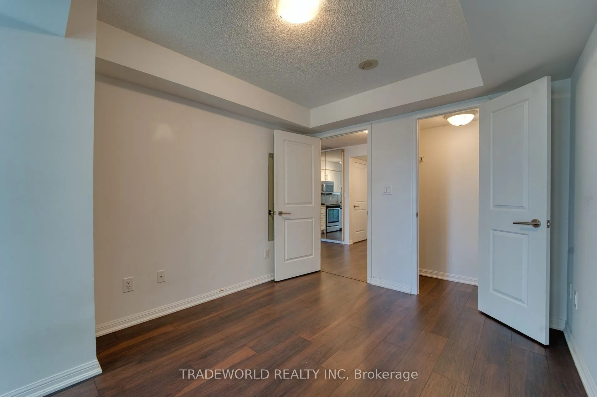 400 Adelaide Street E, #713