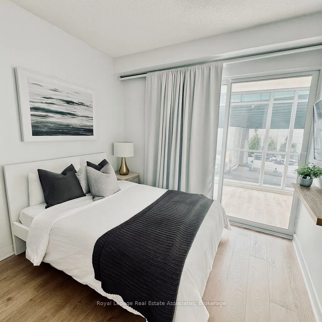 38 Dan Leckie Way, #505