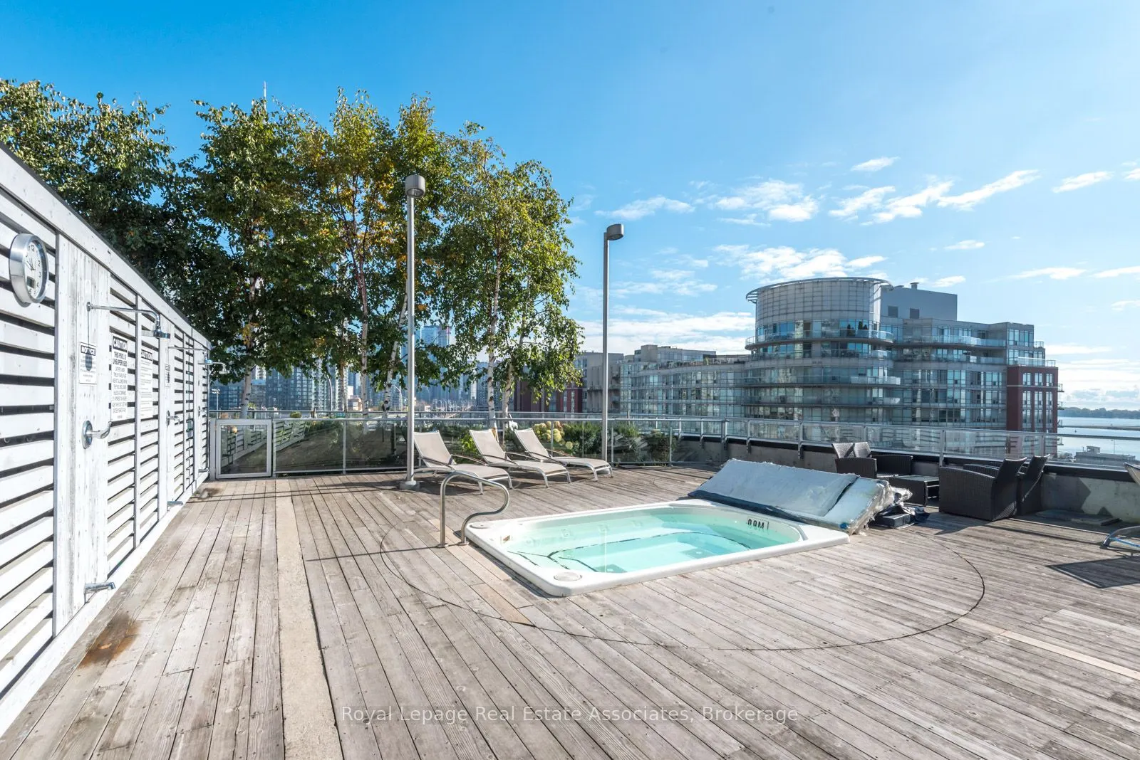 38 Dan Leckie Way, #505
