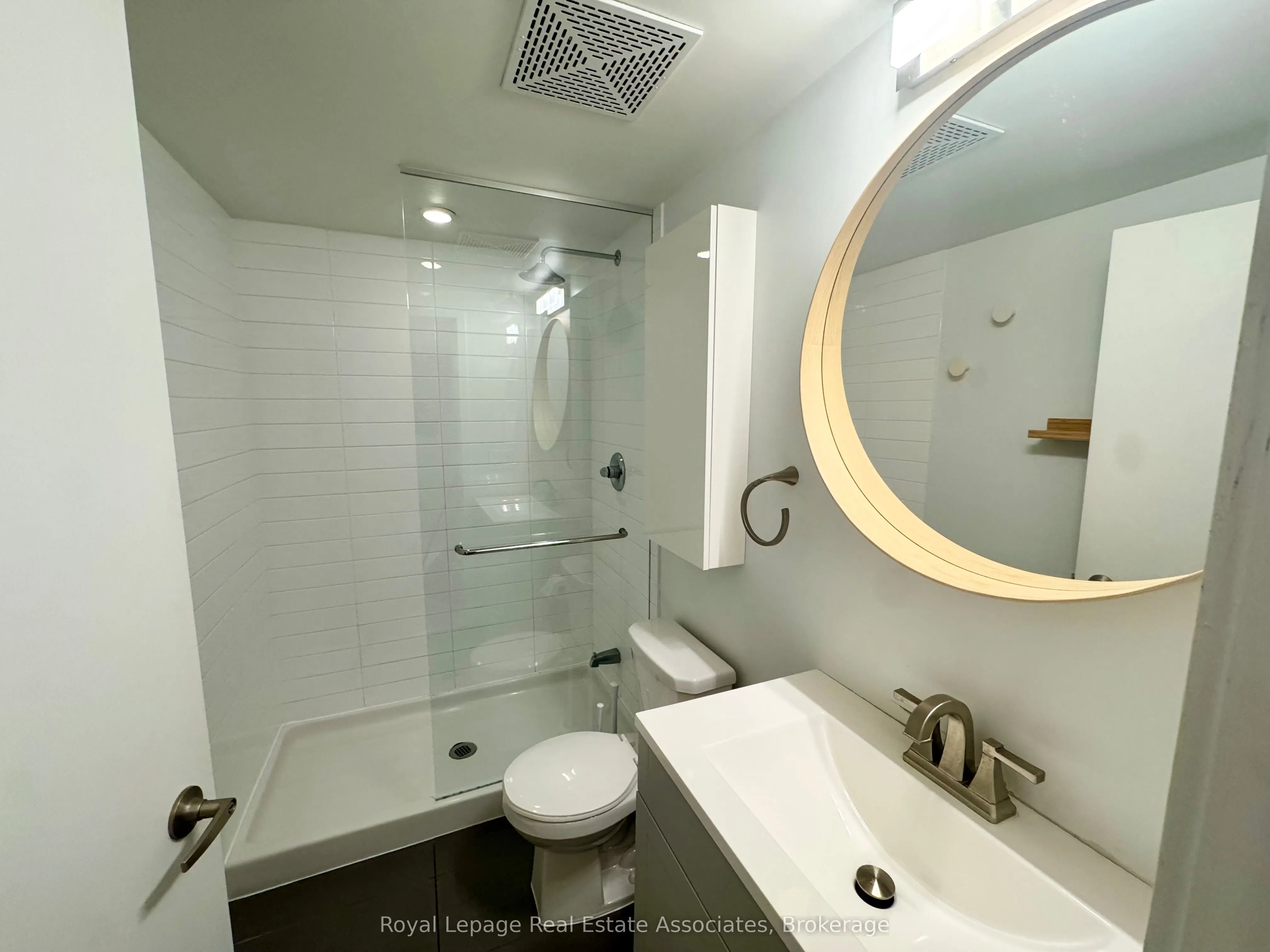 38 Dan Leckie Way, #505