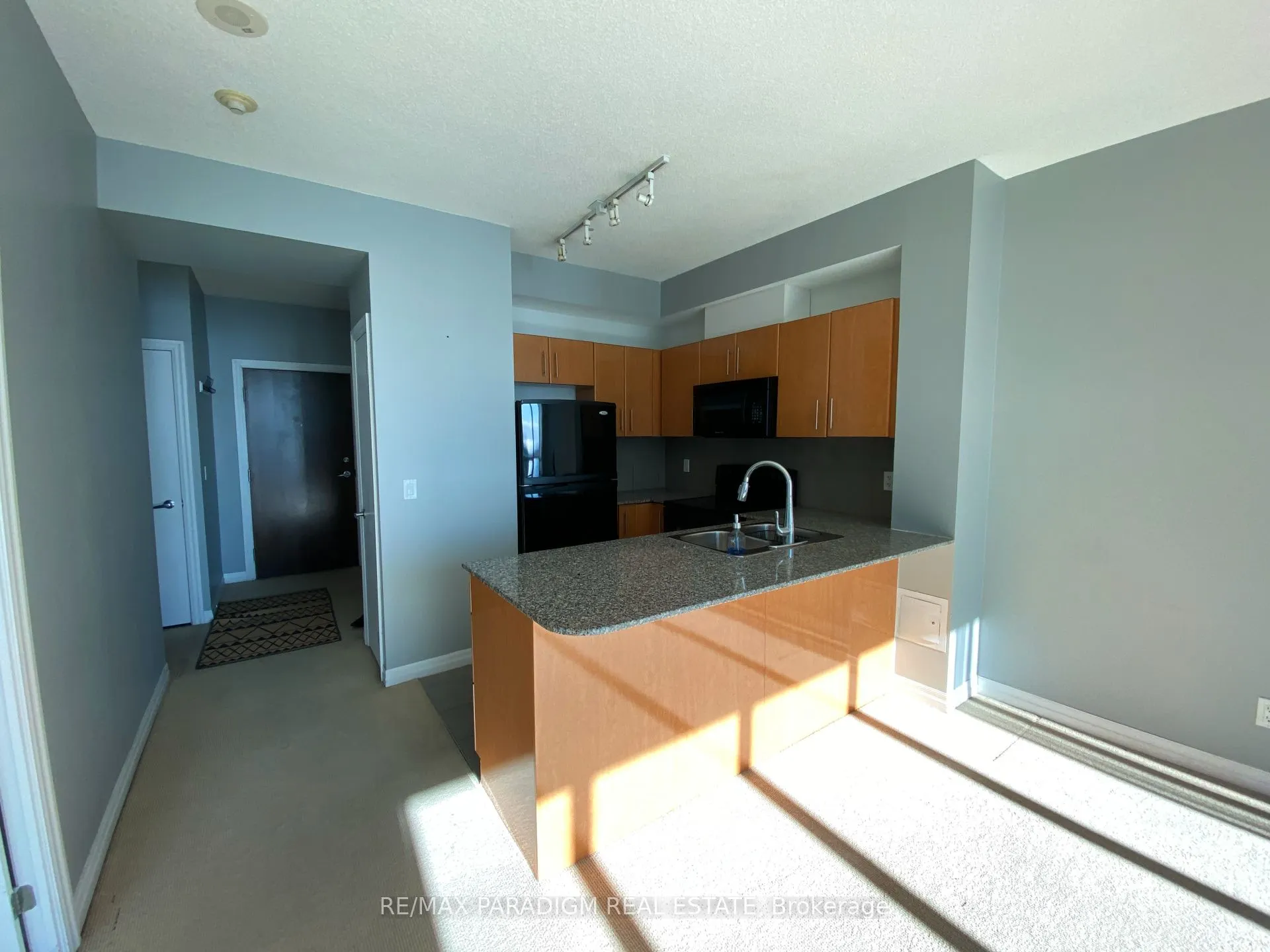 16 Yonge Street, #2610