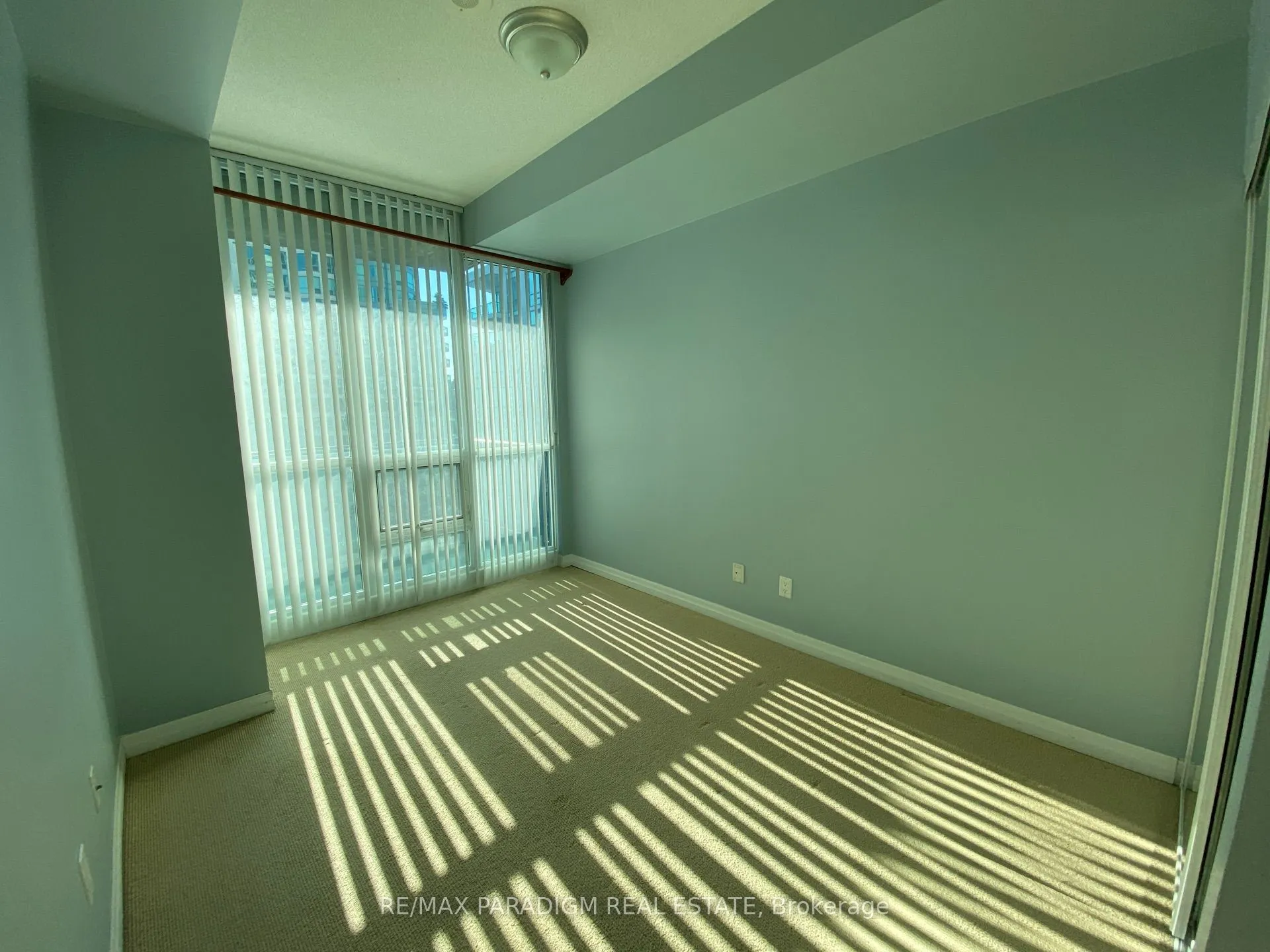 16 Yonge Street, #2610