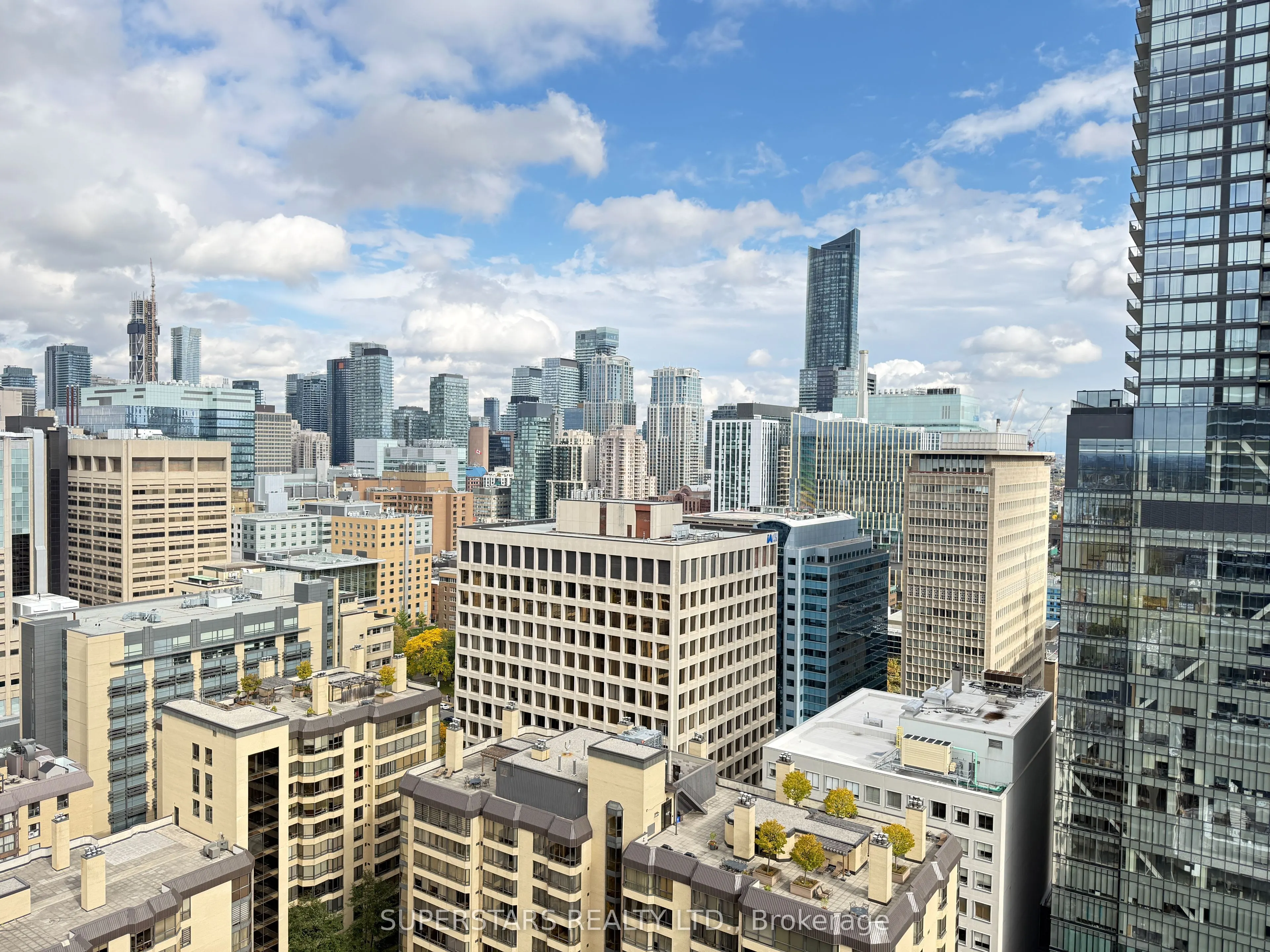 280 Dundas Street W, #2604