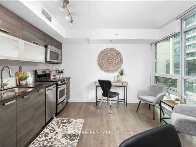 68 Abell Street, #350