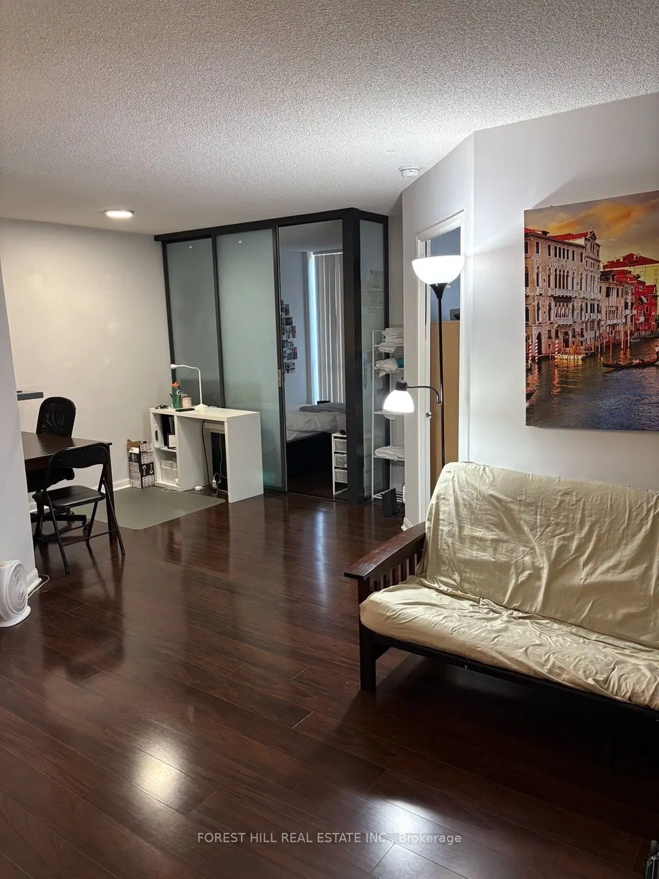24 Wellesley Street W, #909