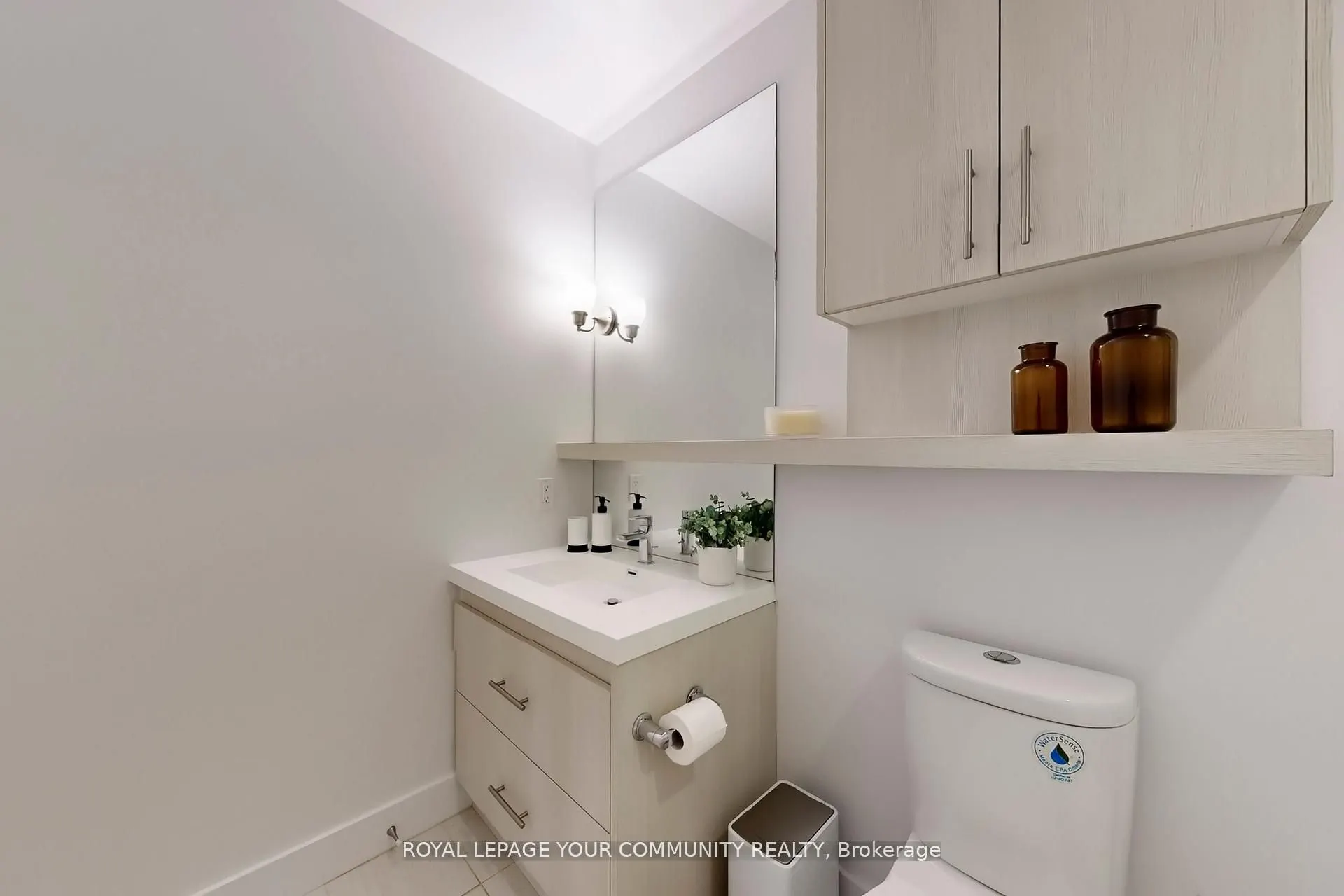 150 Fairview Mall Drive, #416