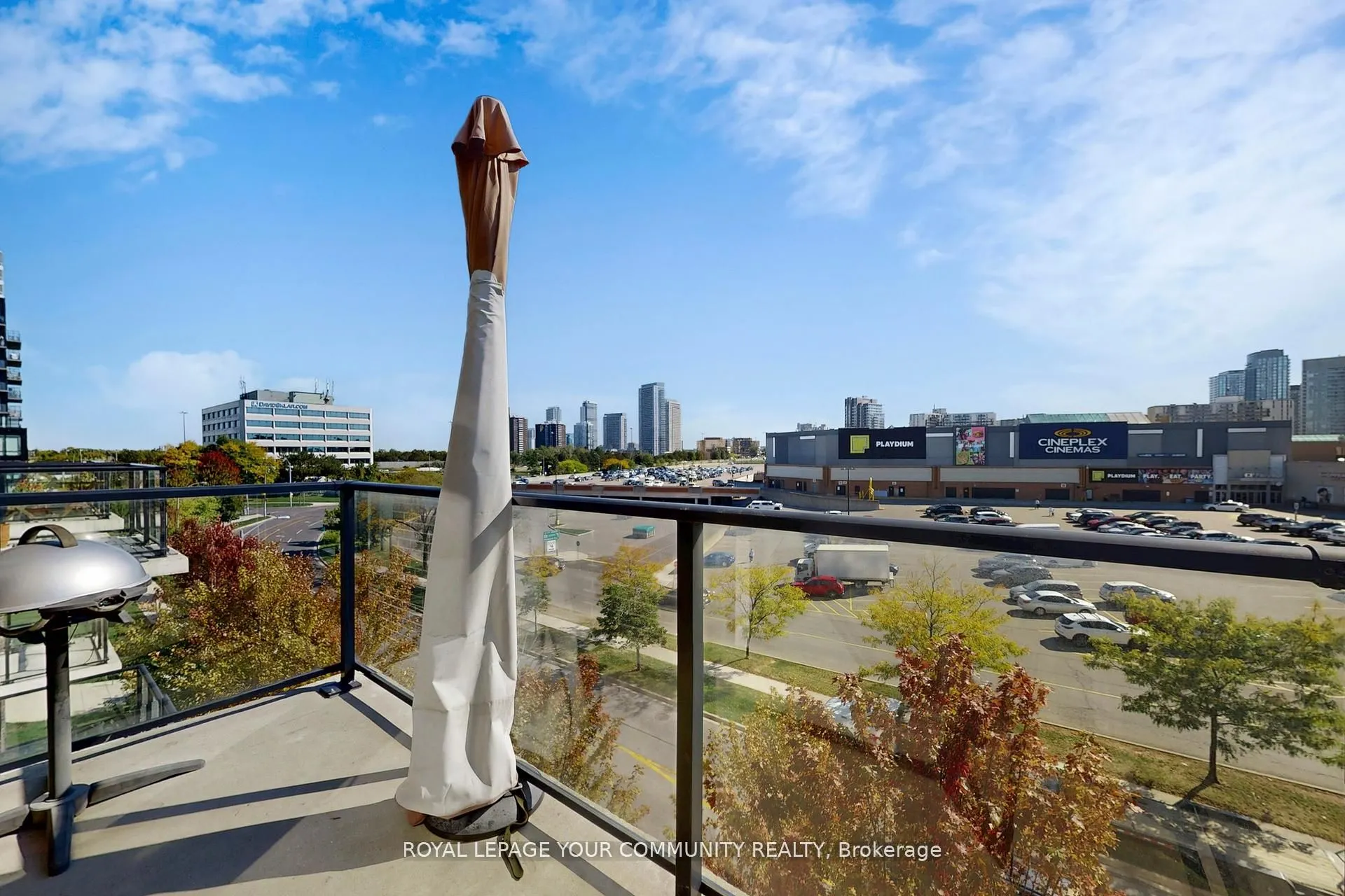 150 Fairview Mall Drive, #416