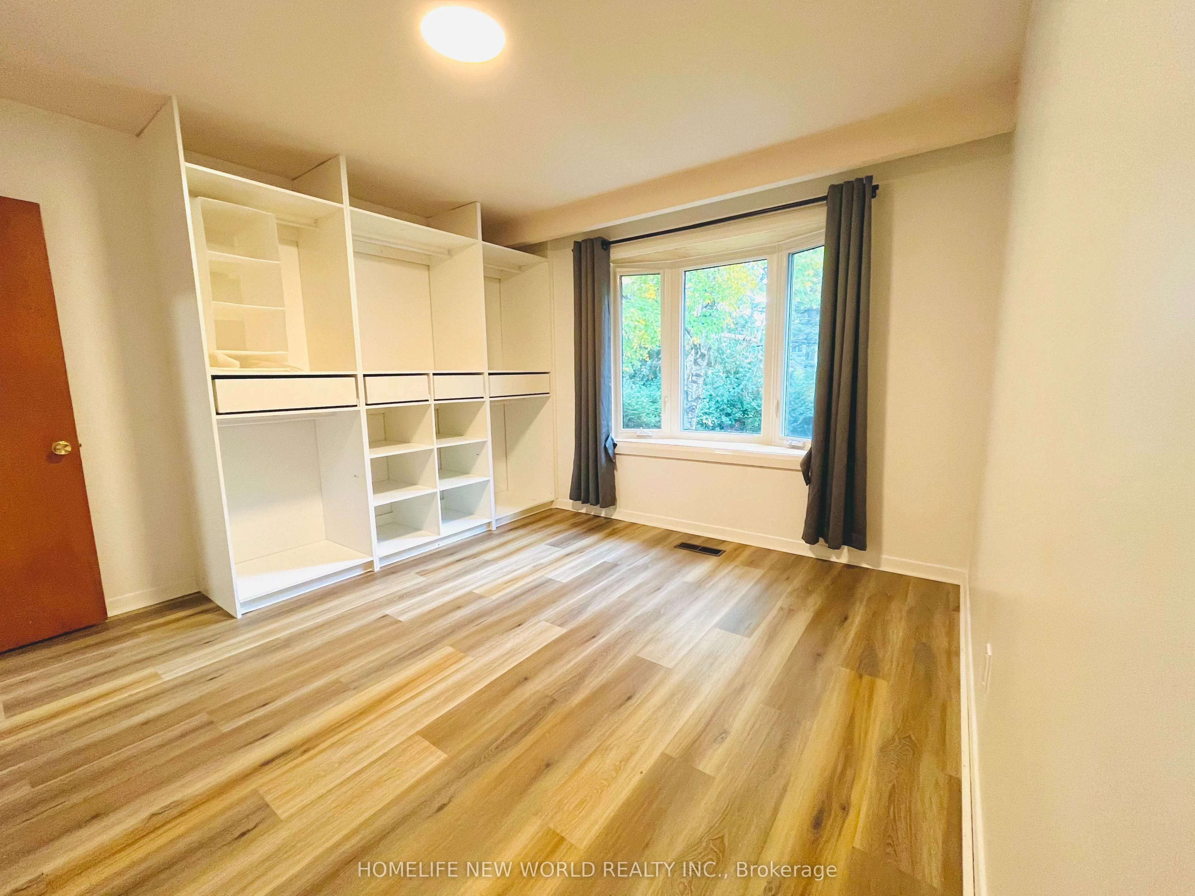 49 MCKEE Avenue, #GROUND