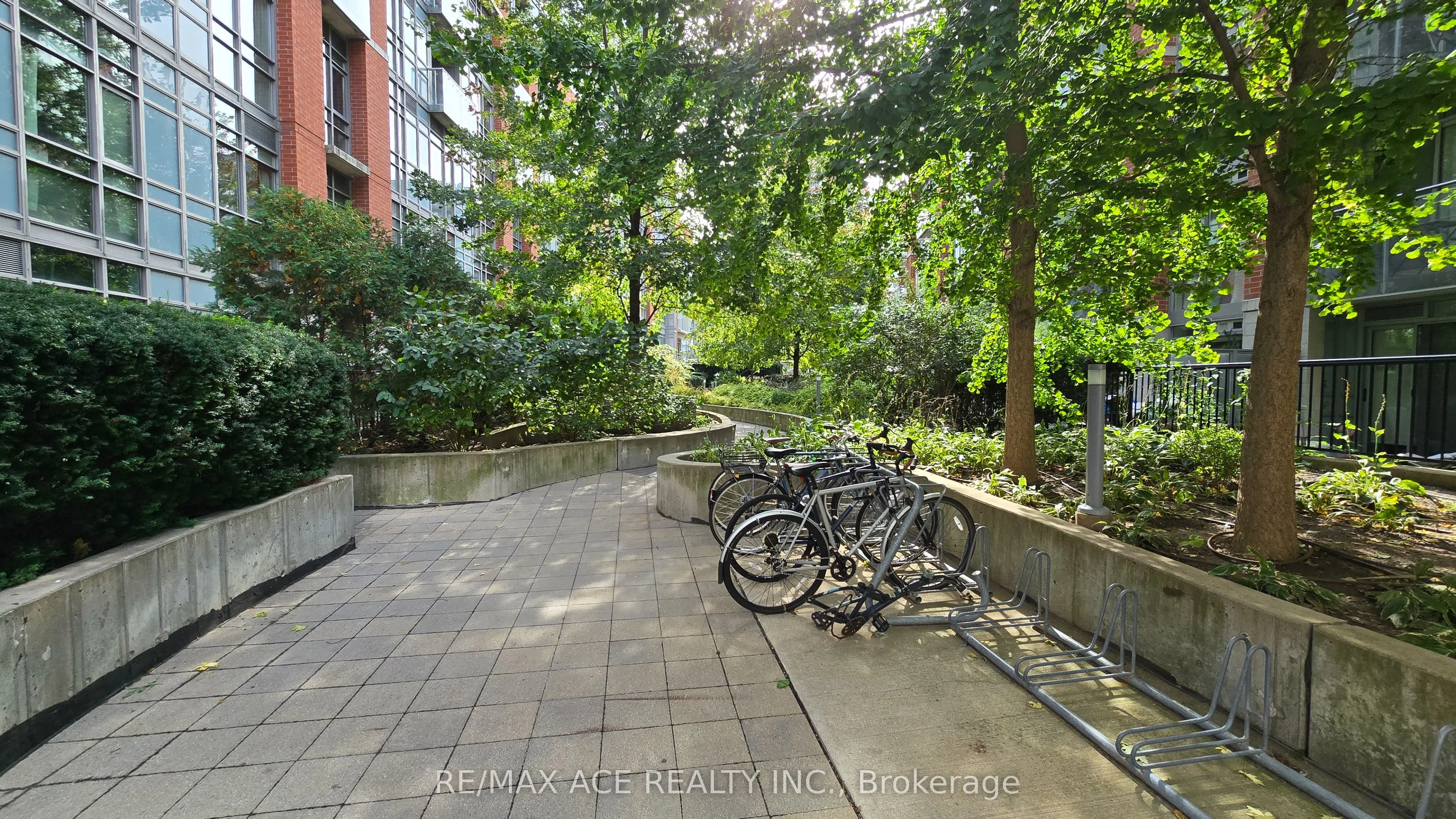 170 Sudbury Street, #104