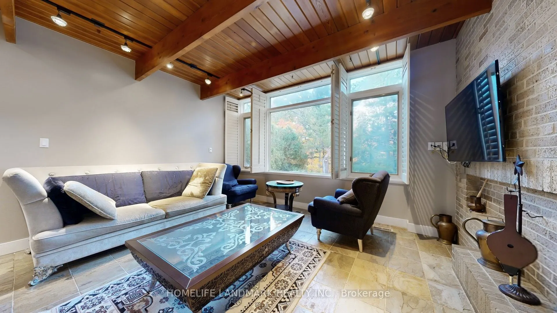 85 Forest Grove Drive