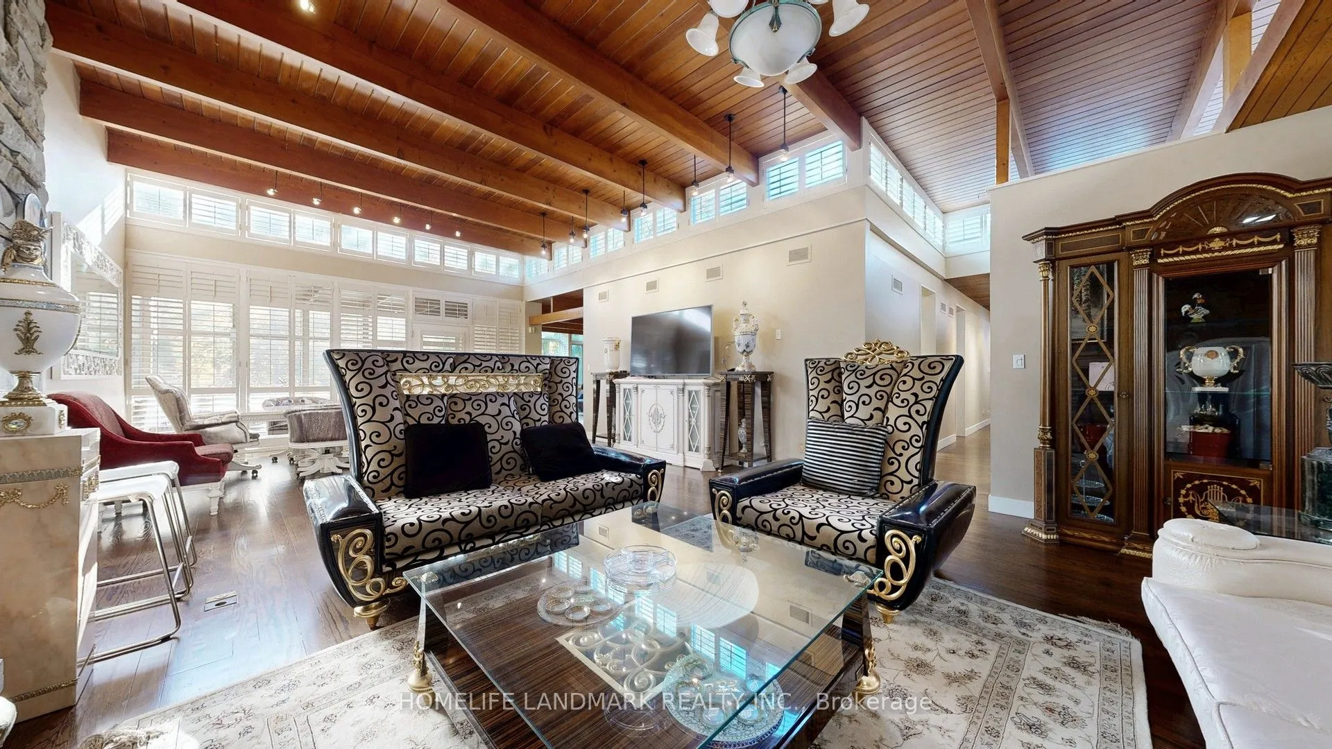85 Forest Grove Drive