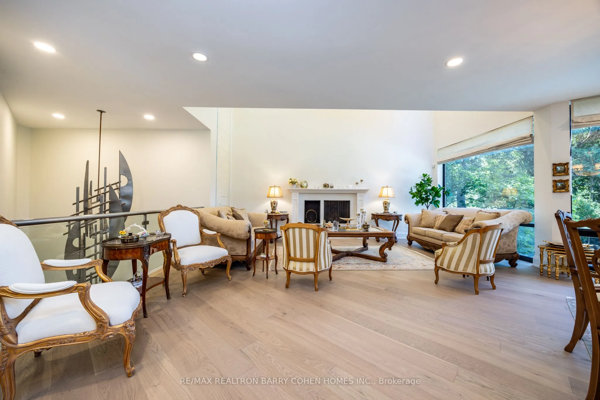 10 Penwood Crescent