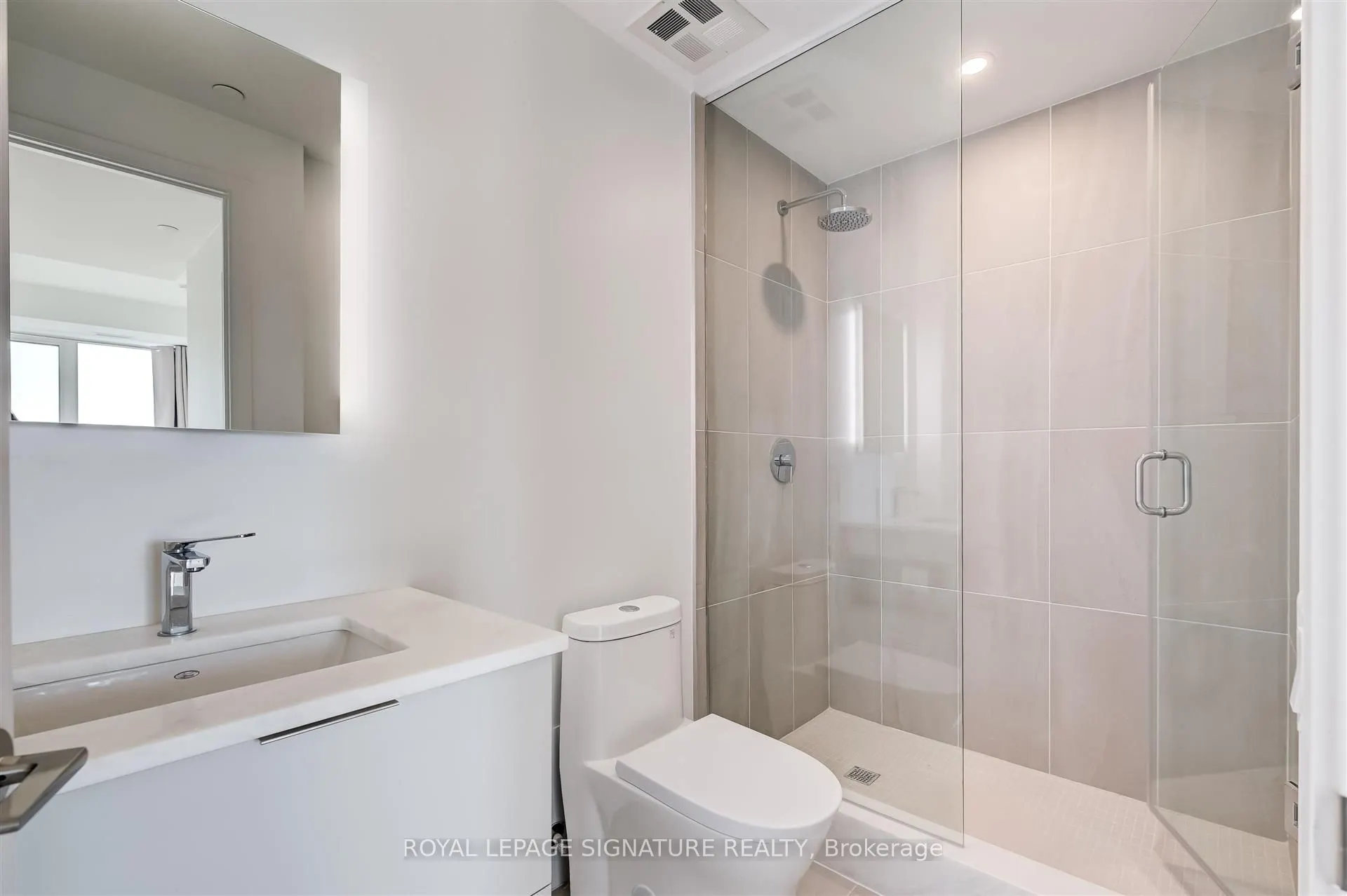 185 Alberta Avenue, #501