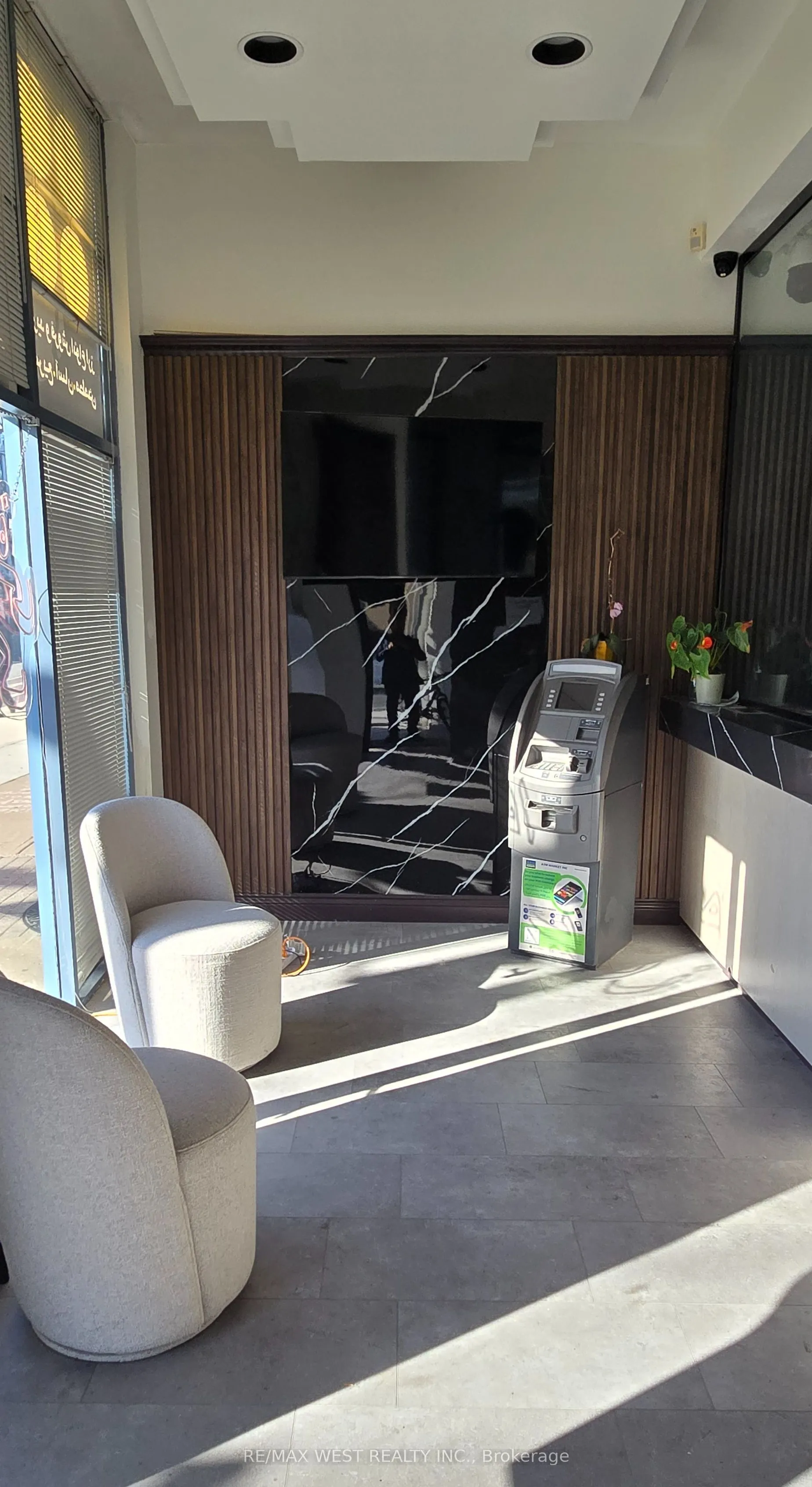 250 Sheppard Avenue E, #107