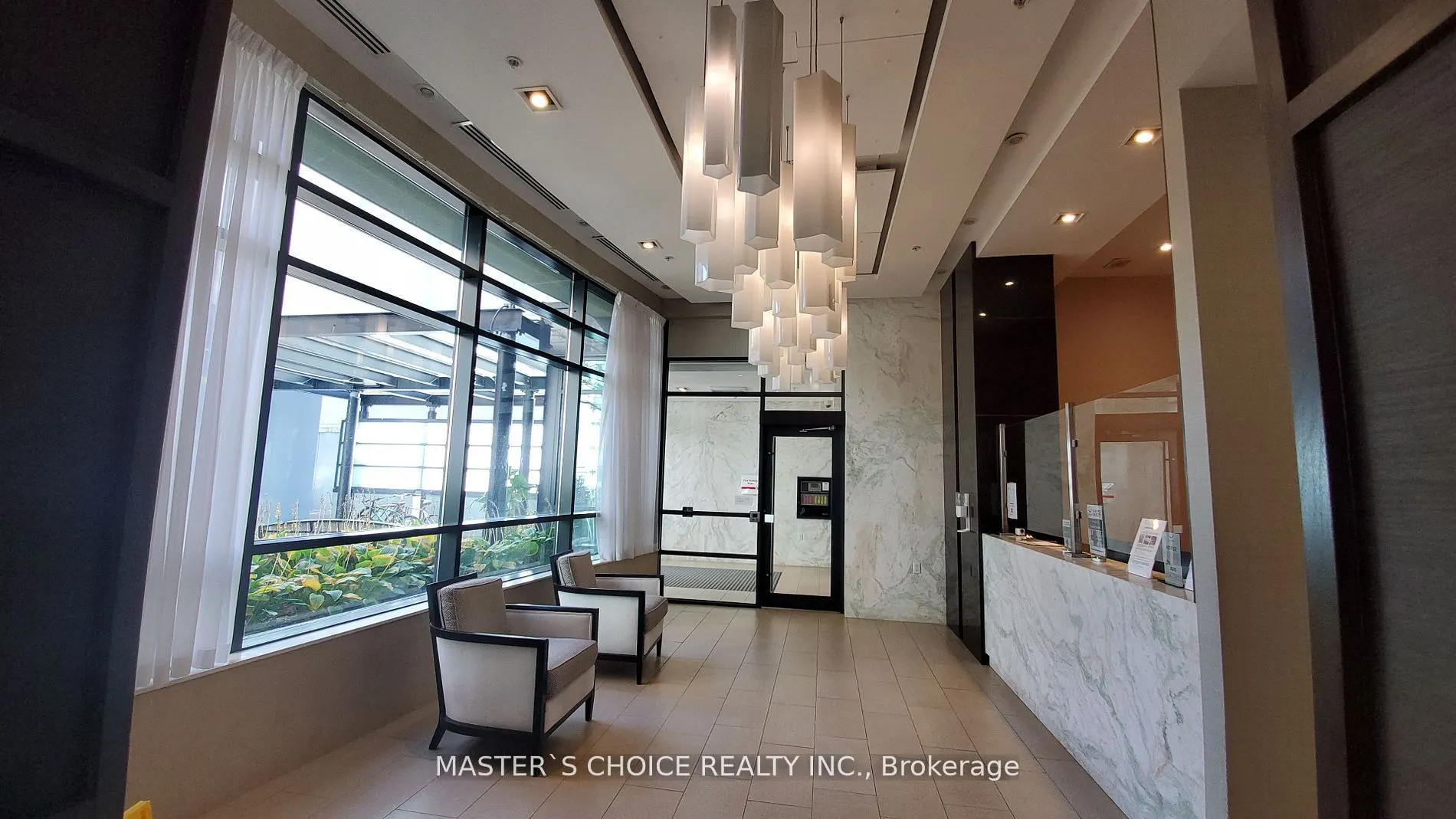 5740 Yonge Street, #1707