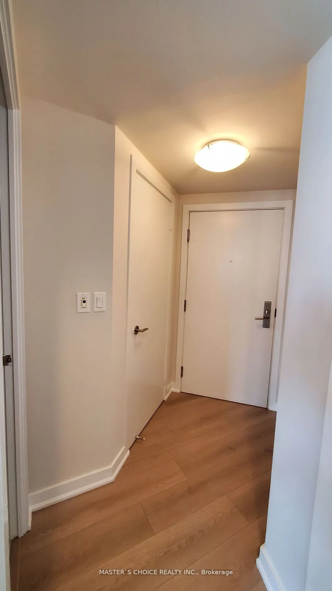 5740 Yonge Street, #1707