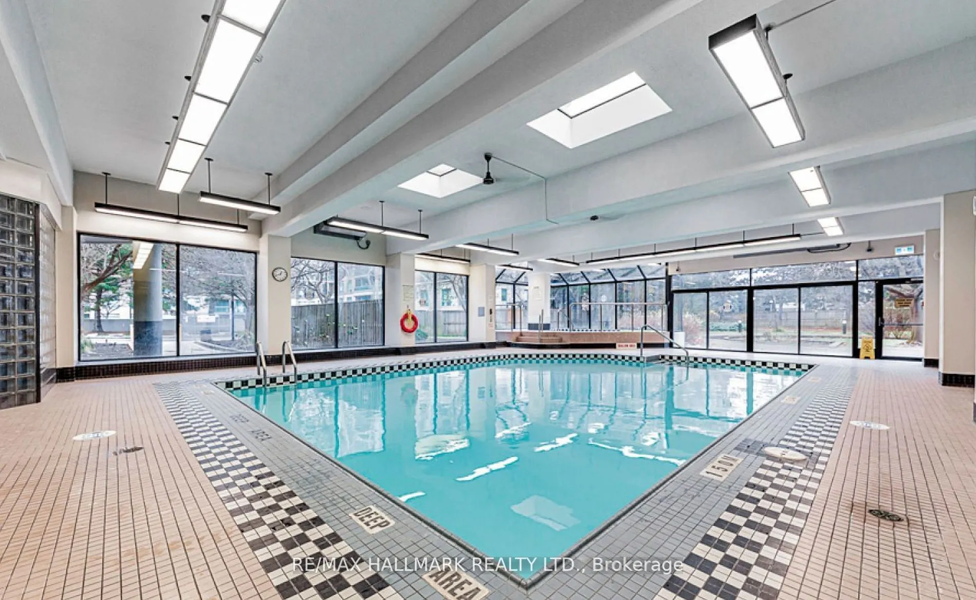 7 Bishop Avenue, #1214