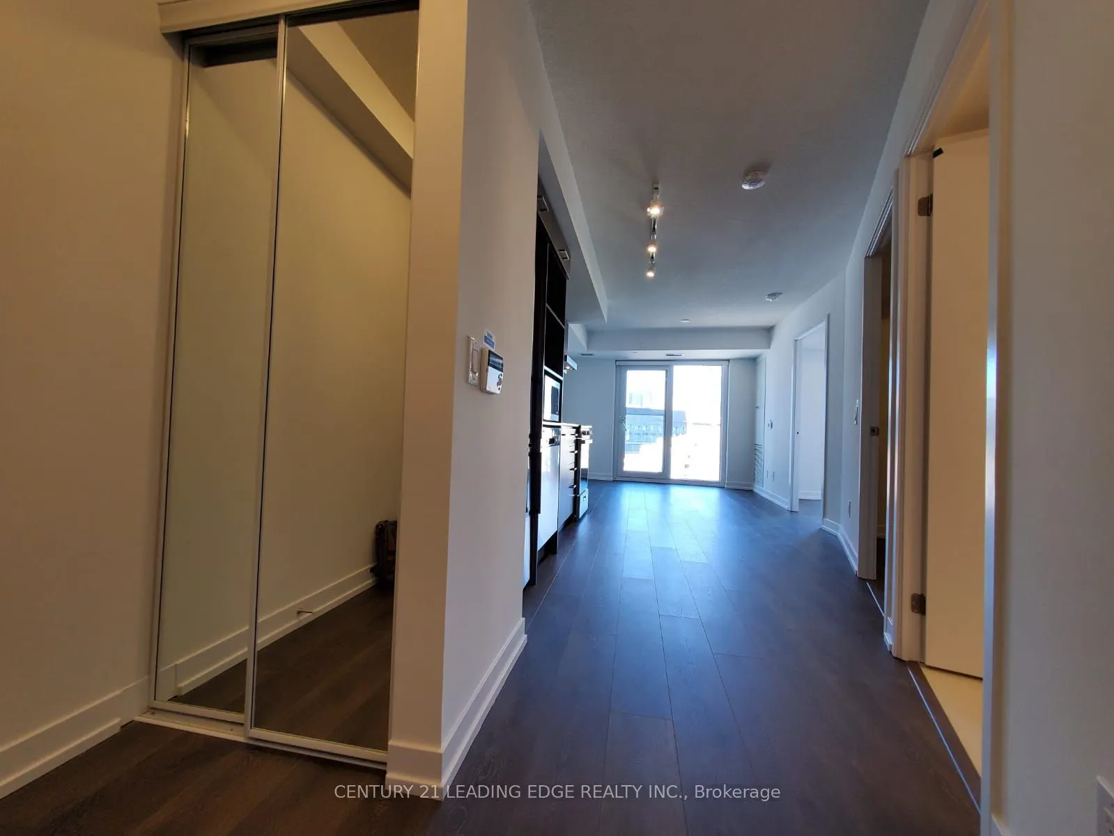 219 Dundas Street E, #1608