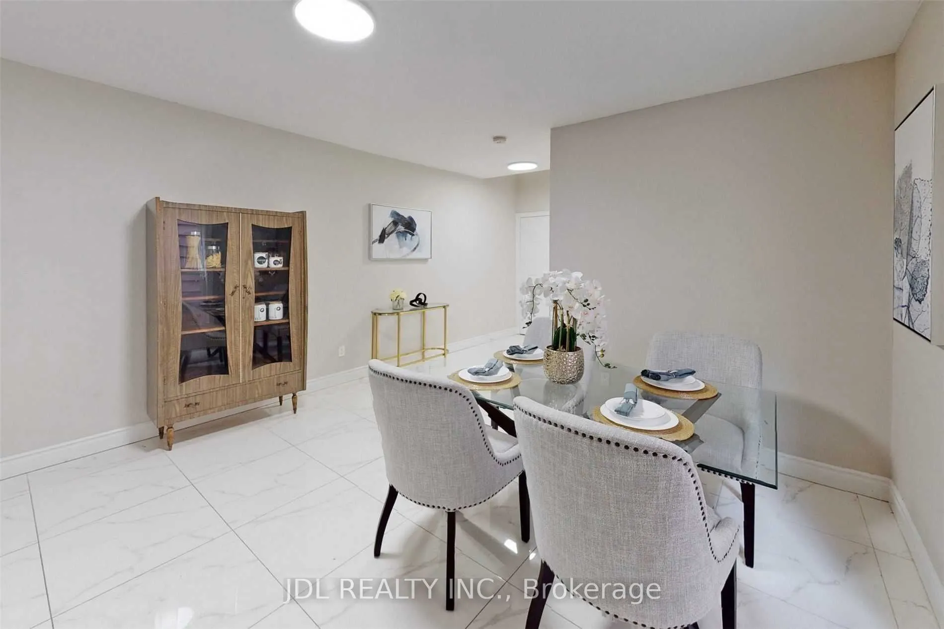 216 Mc Caul Street