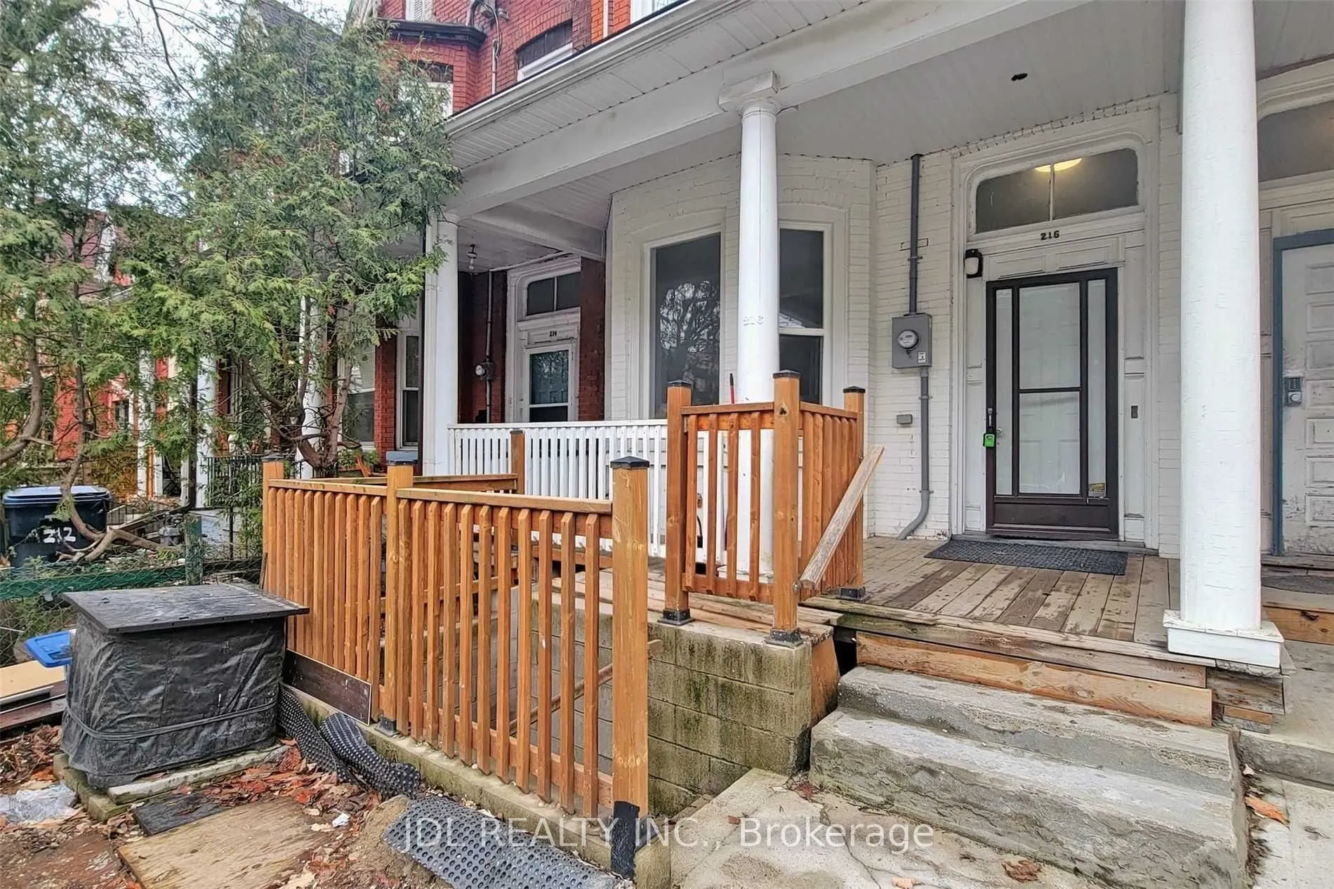 216 Mc Caul Street