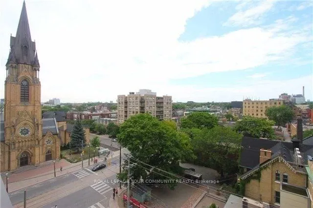 111 Bathurst Street, #607