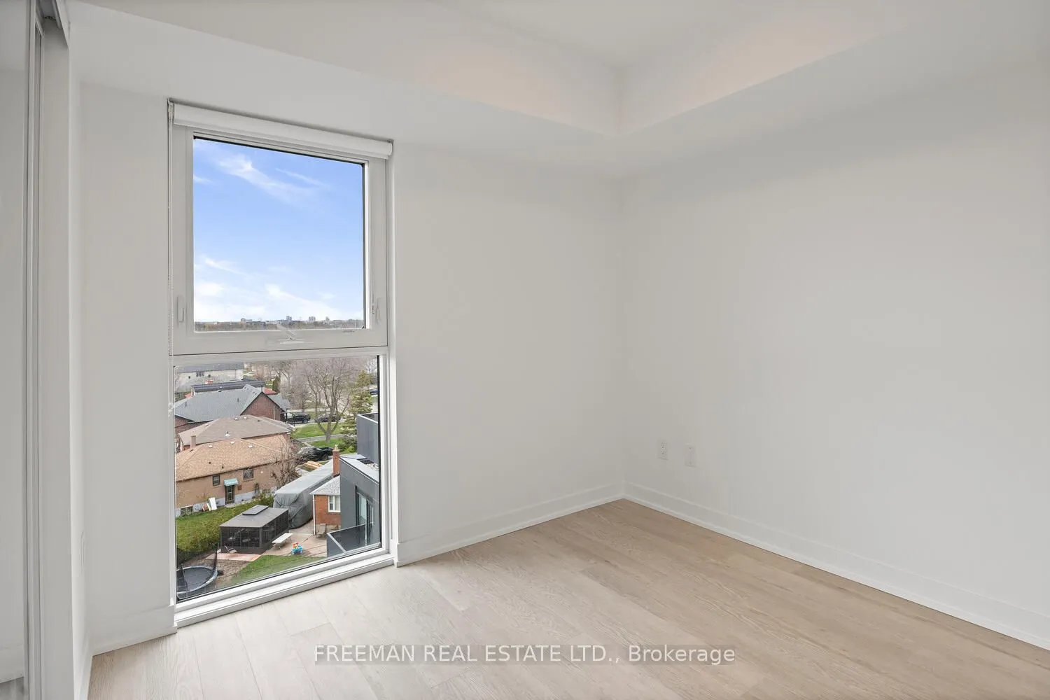 480 Wilson Avenue N, #815