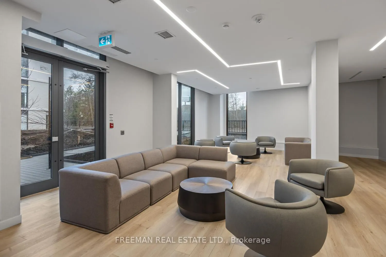 480 Wilson Avenue N, #815