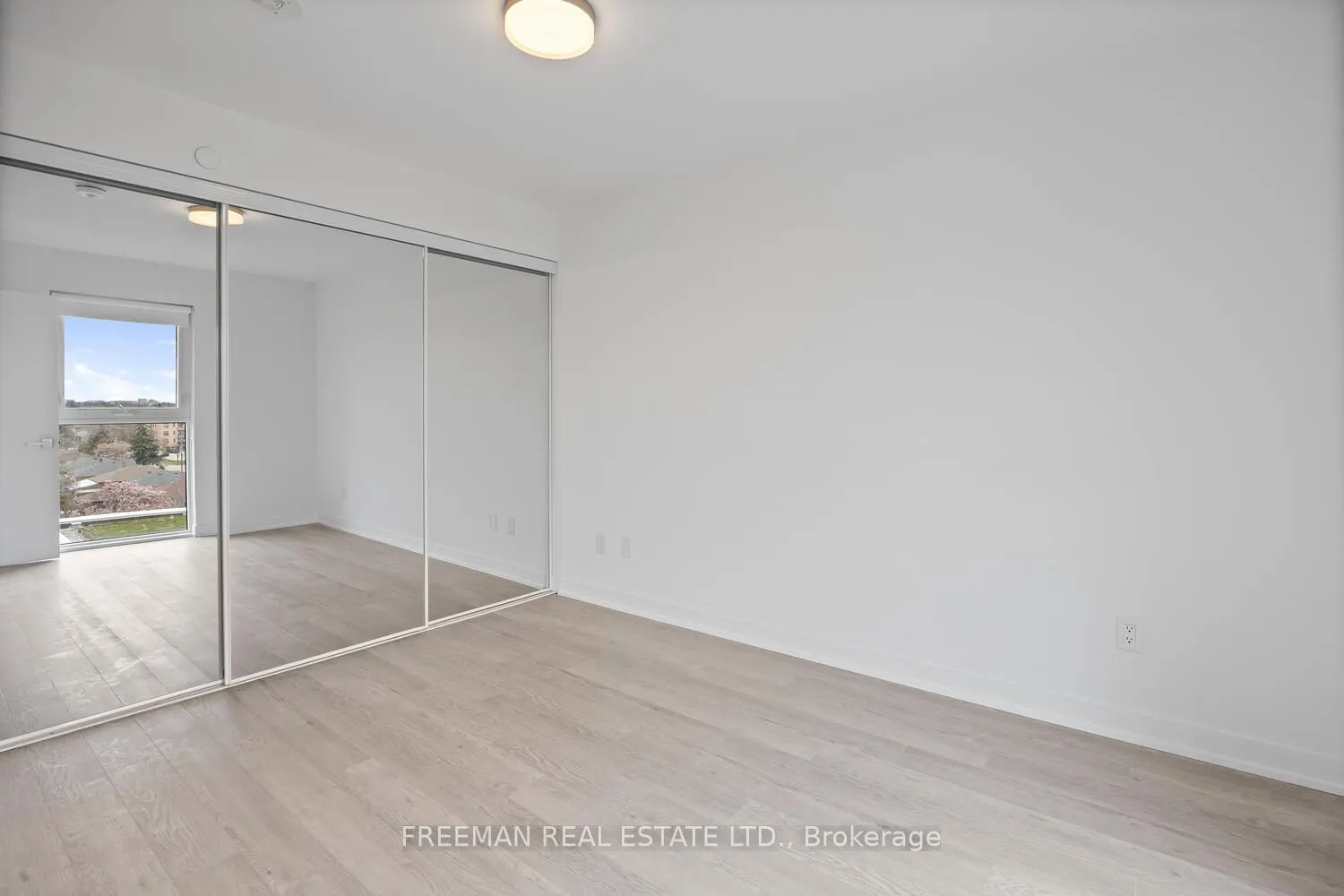 480 Wilson Avenue N, #815