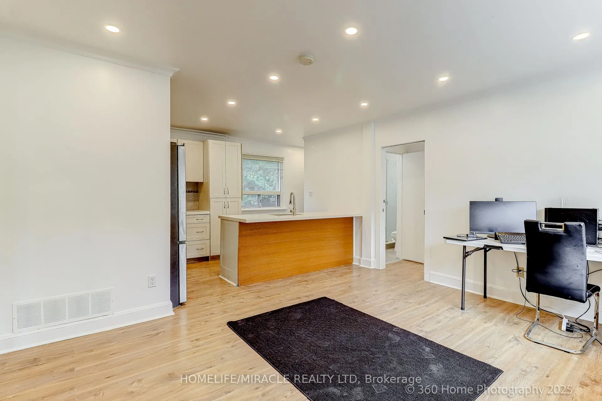 106 Johnston Avenue