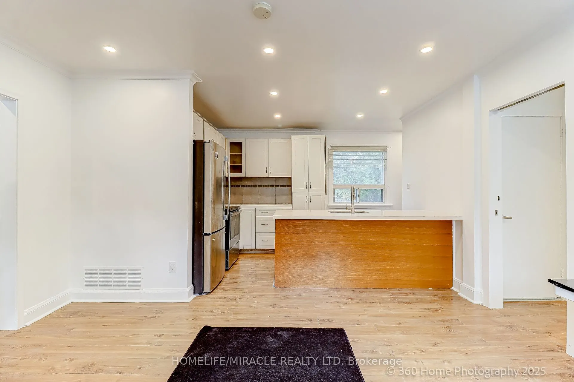 106 Johnston Avenue