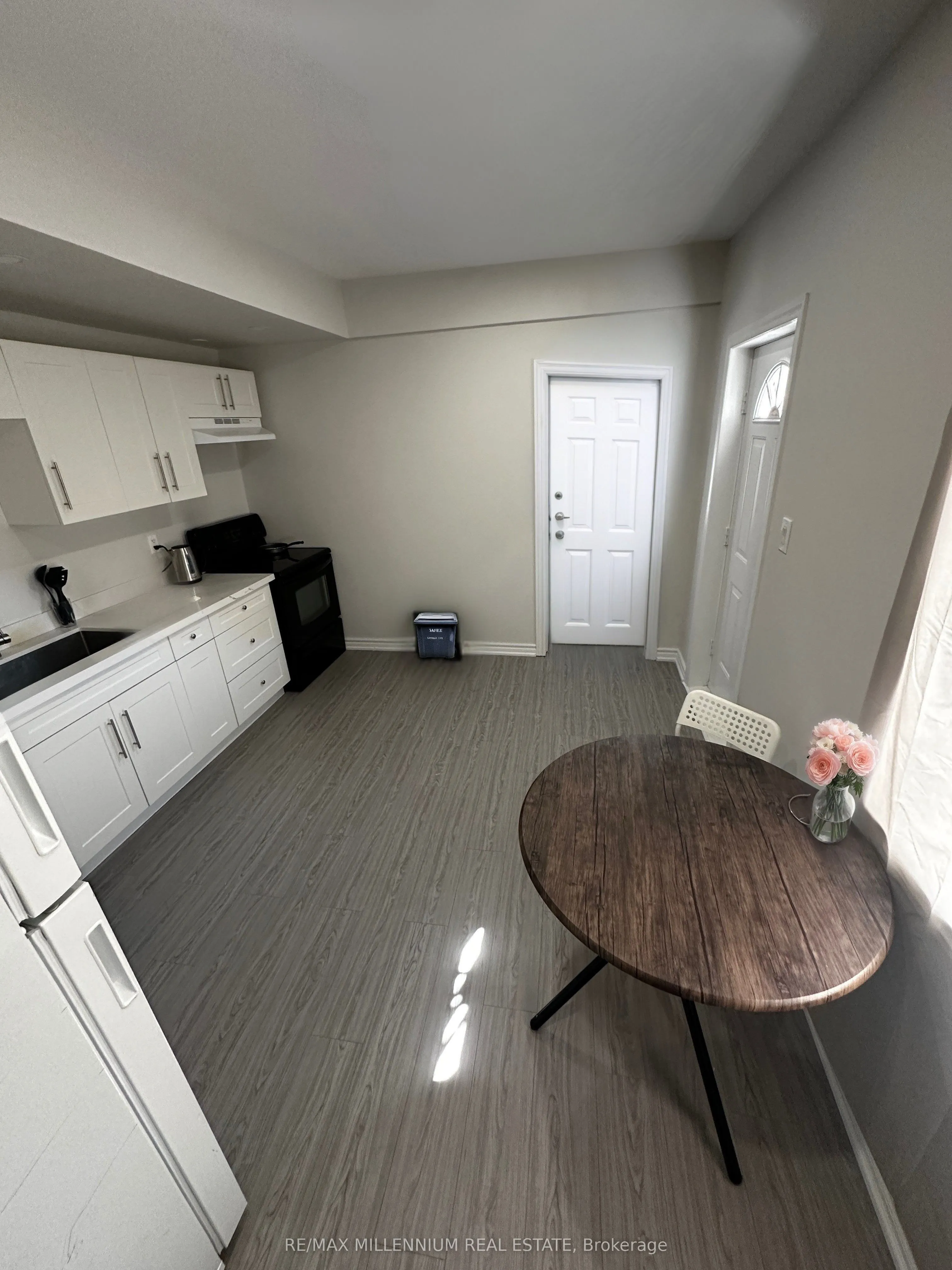 25 Howard Street, #APT 1- Rm A
