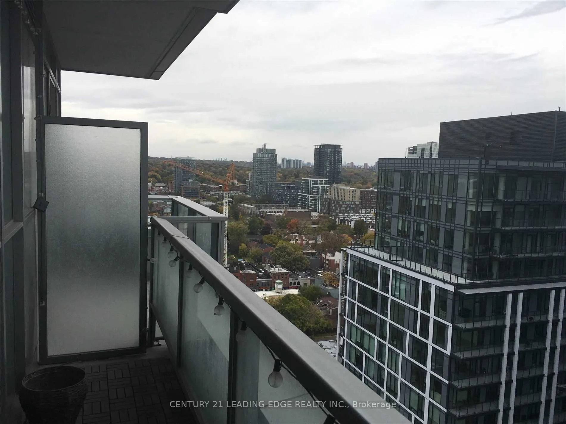 120 PARLIAMENT Street, #2006