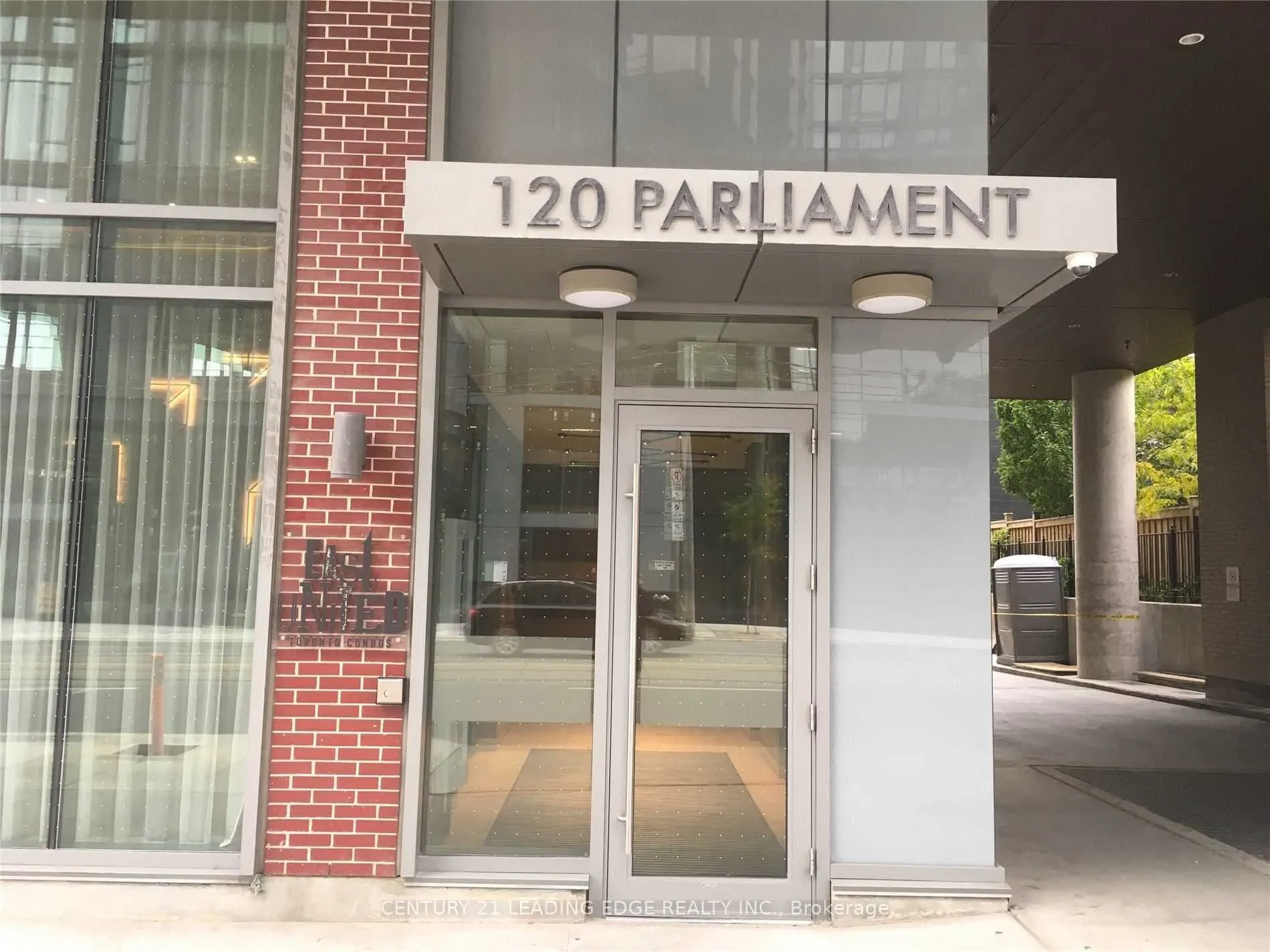 120 PARLIAMENT Street, #2006