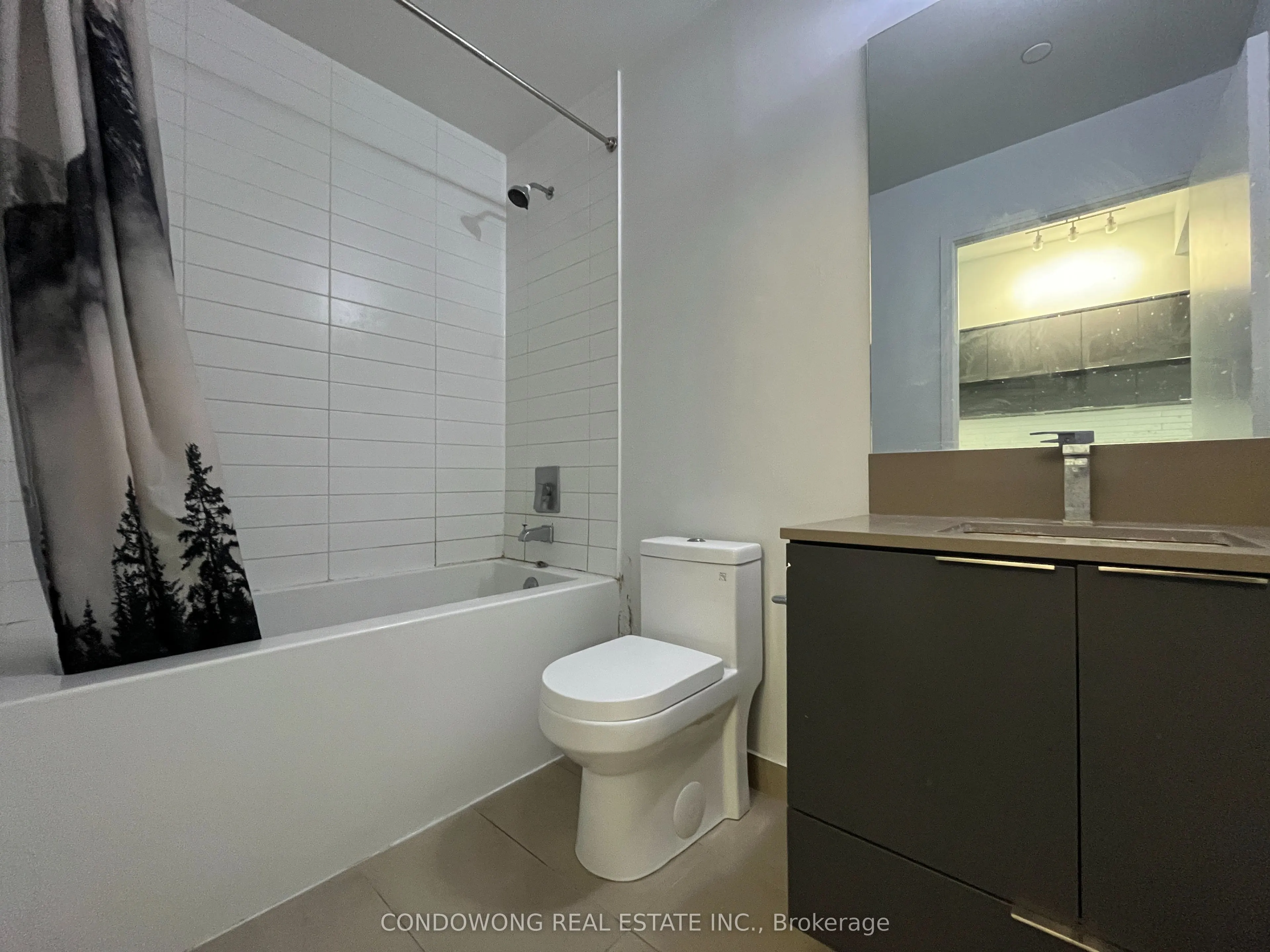 181 Dundas Street E, #4703