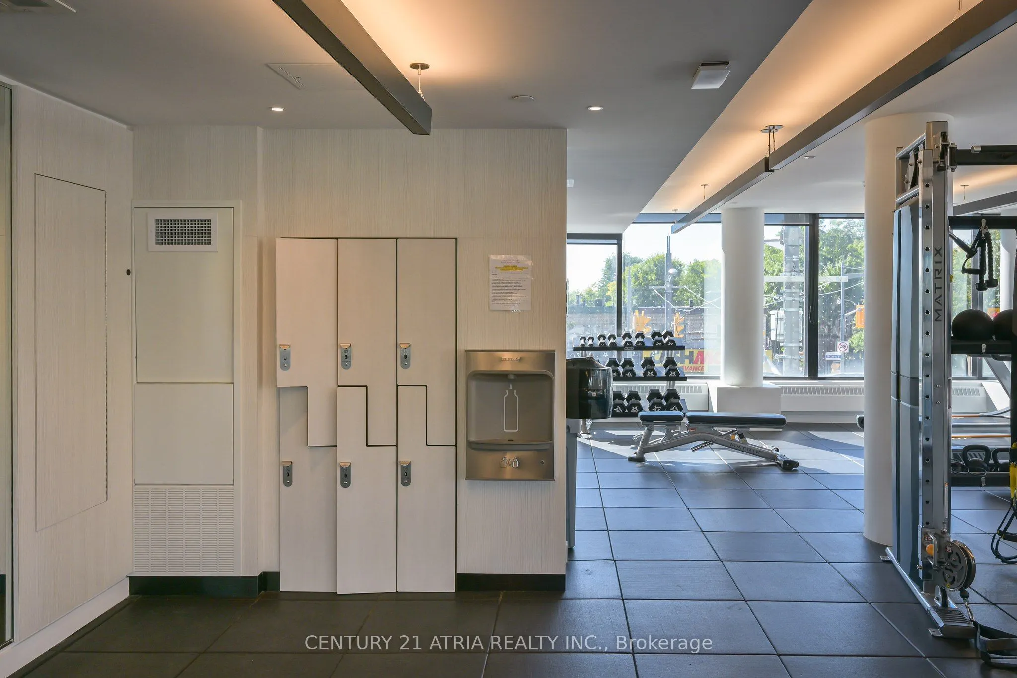 185 Alberta Avenue, #303