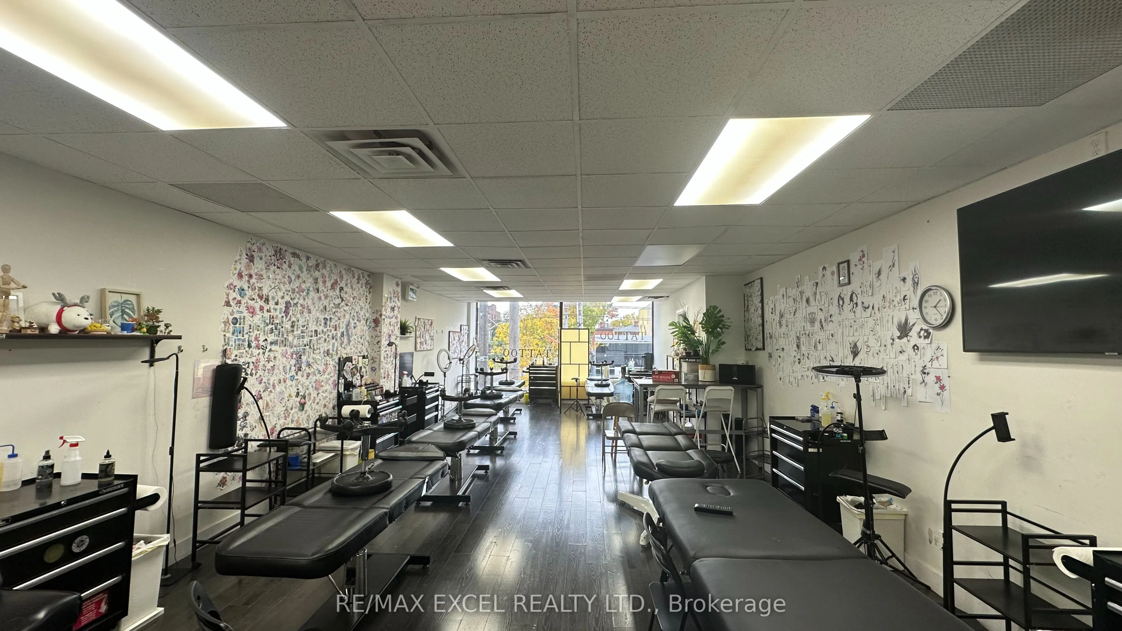 685 Queen Street W, #Upper Front Unit