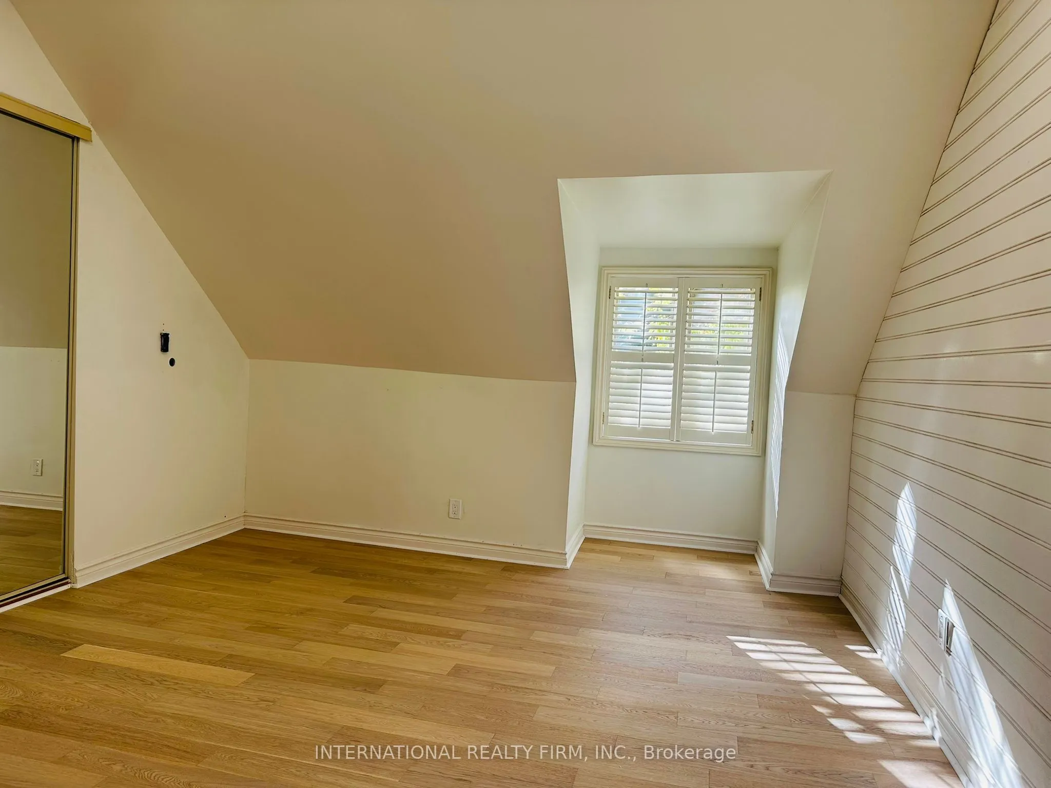 337 Glen Road