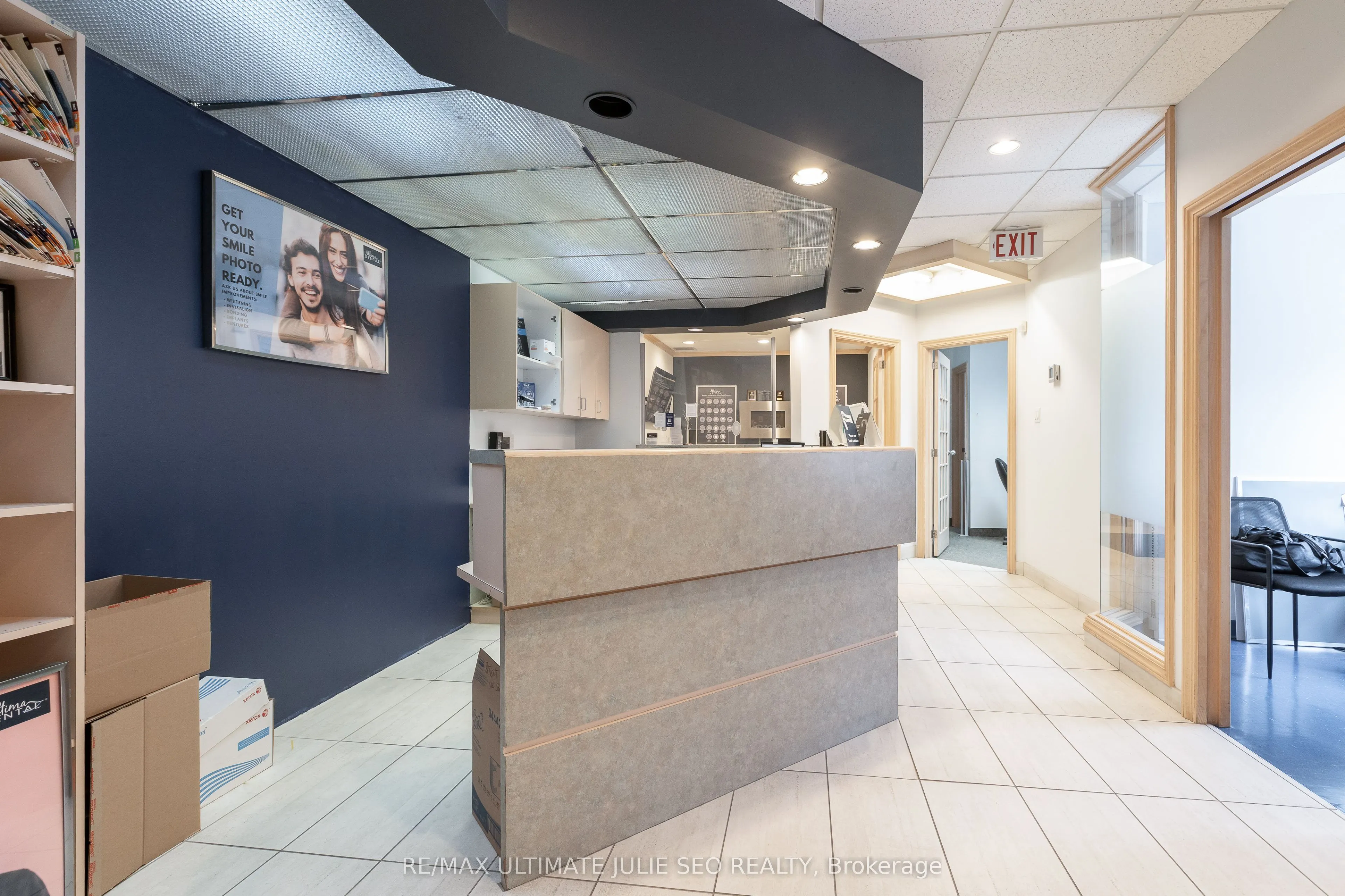 535 Bloor Street W