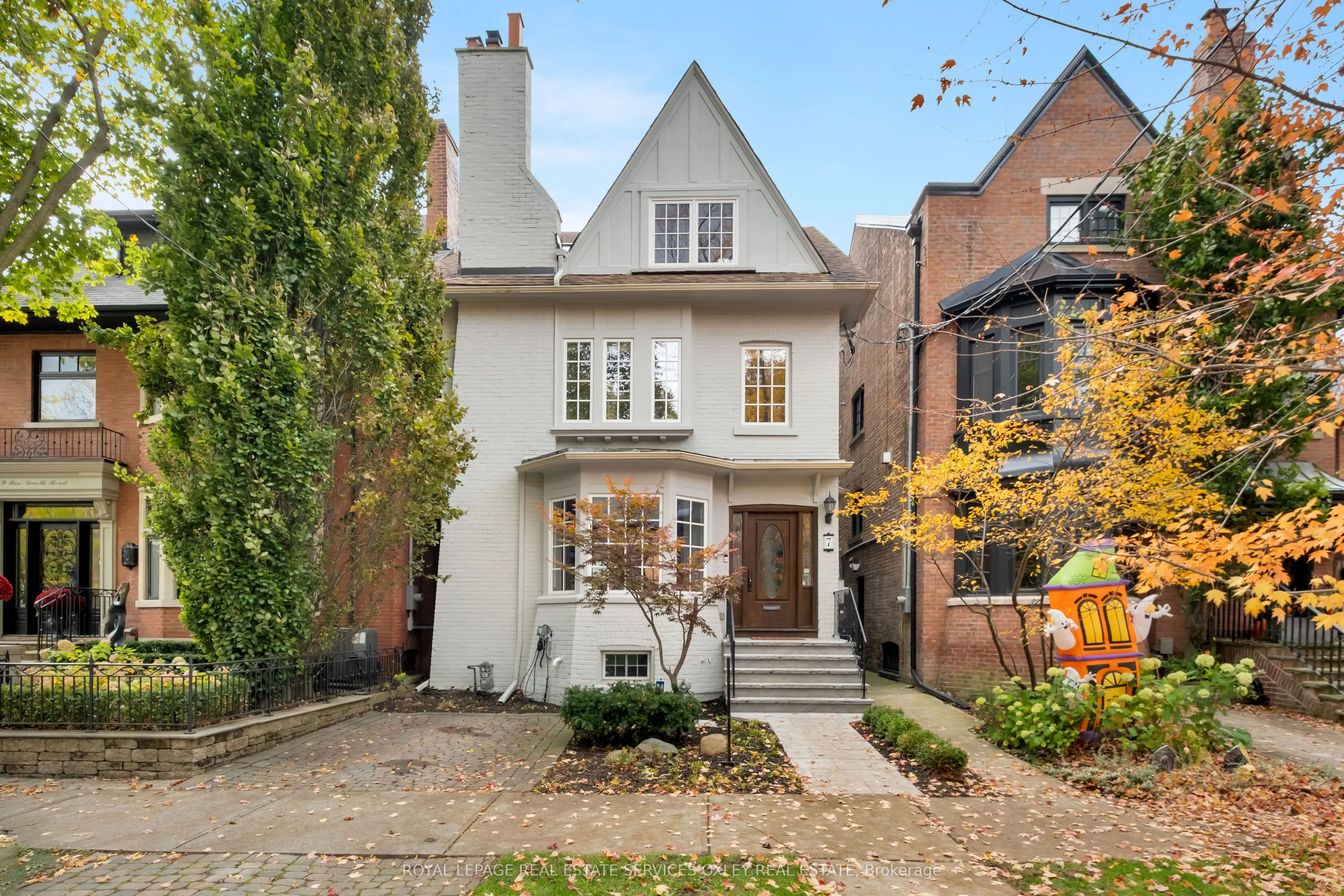 7 Binscarth Road
