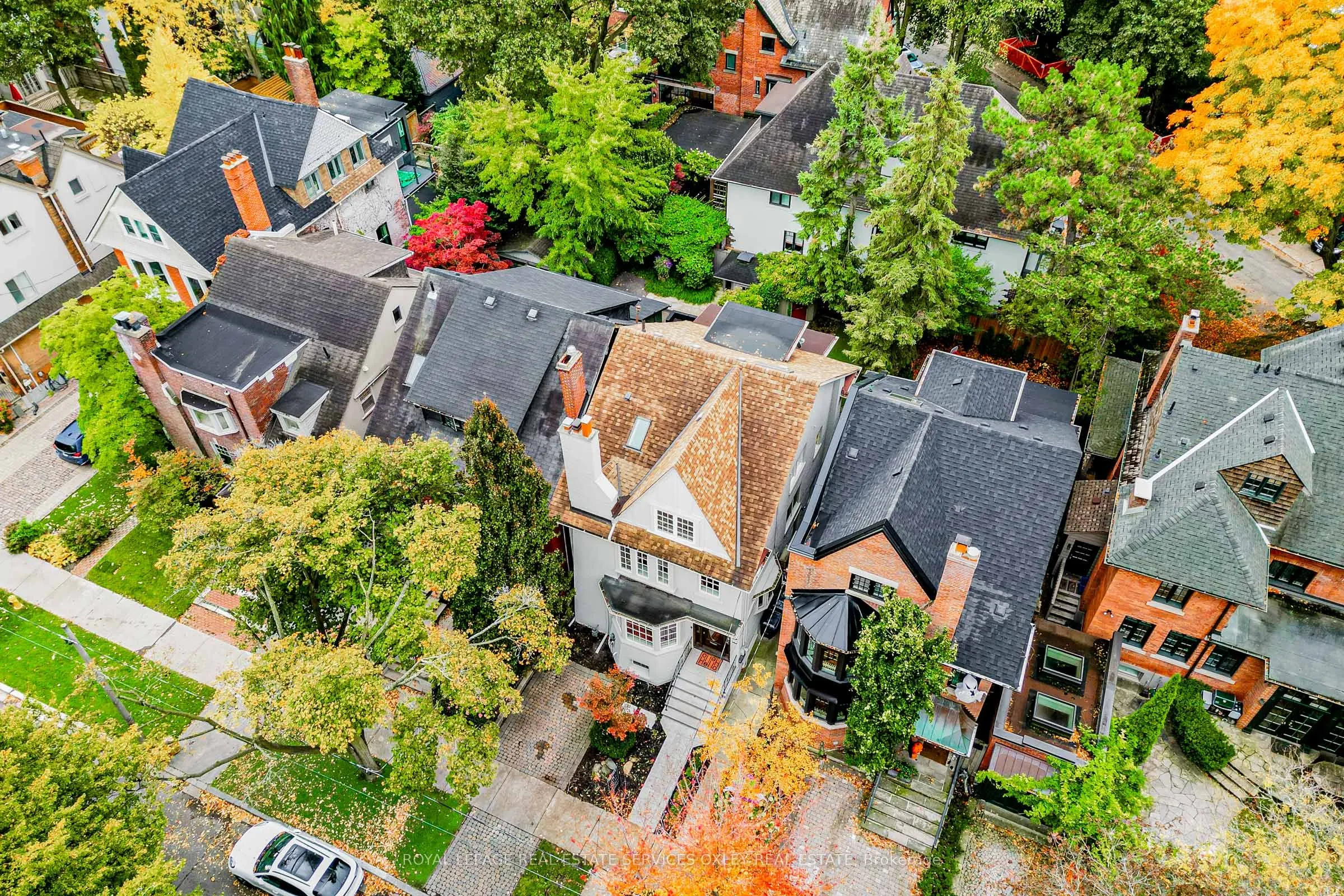 7 Binscarth Road