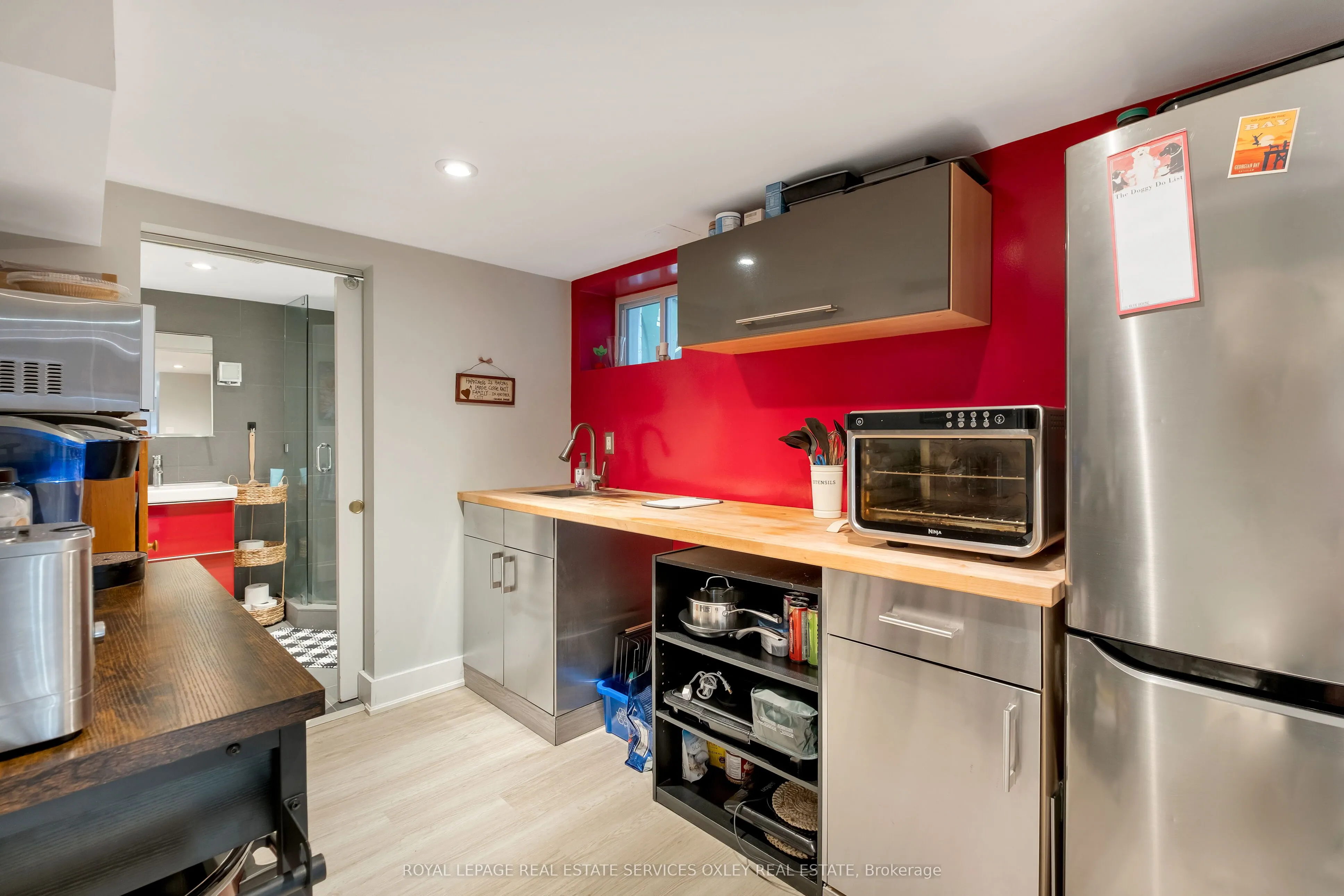 7 Binscarth Road