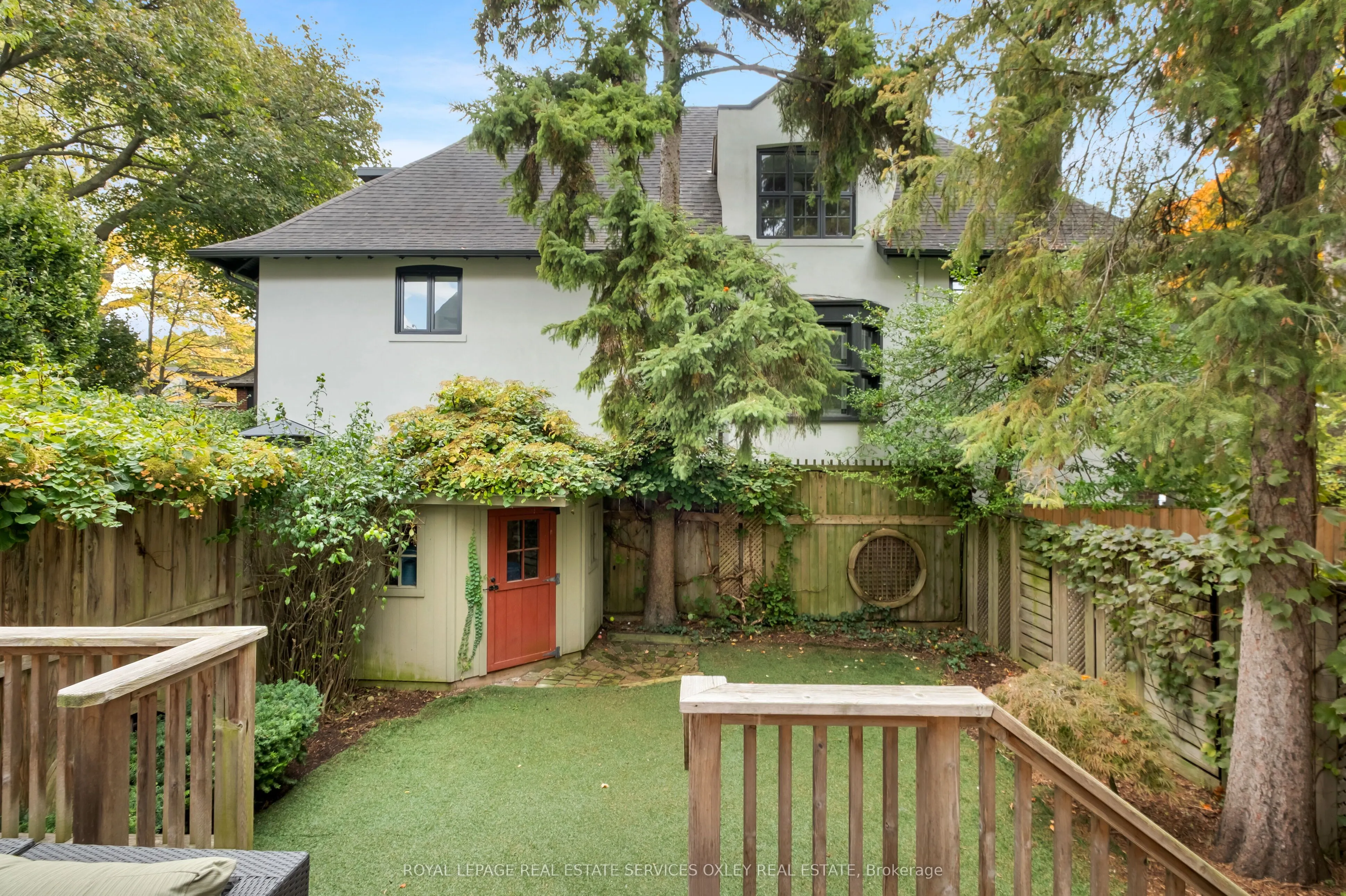 7 Binscarth Road