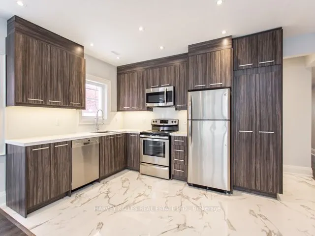 987 Avenue Road, #Upper