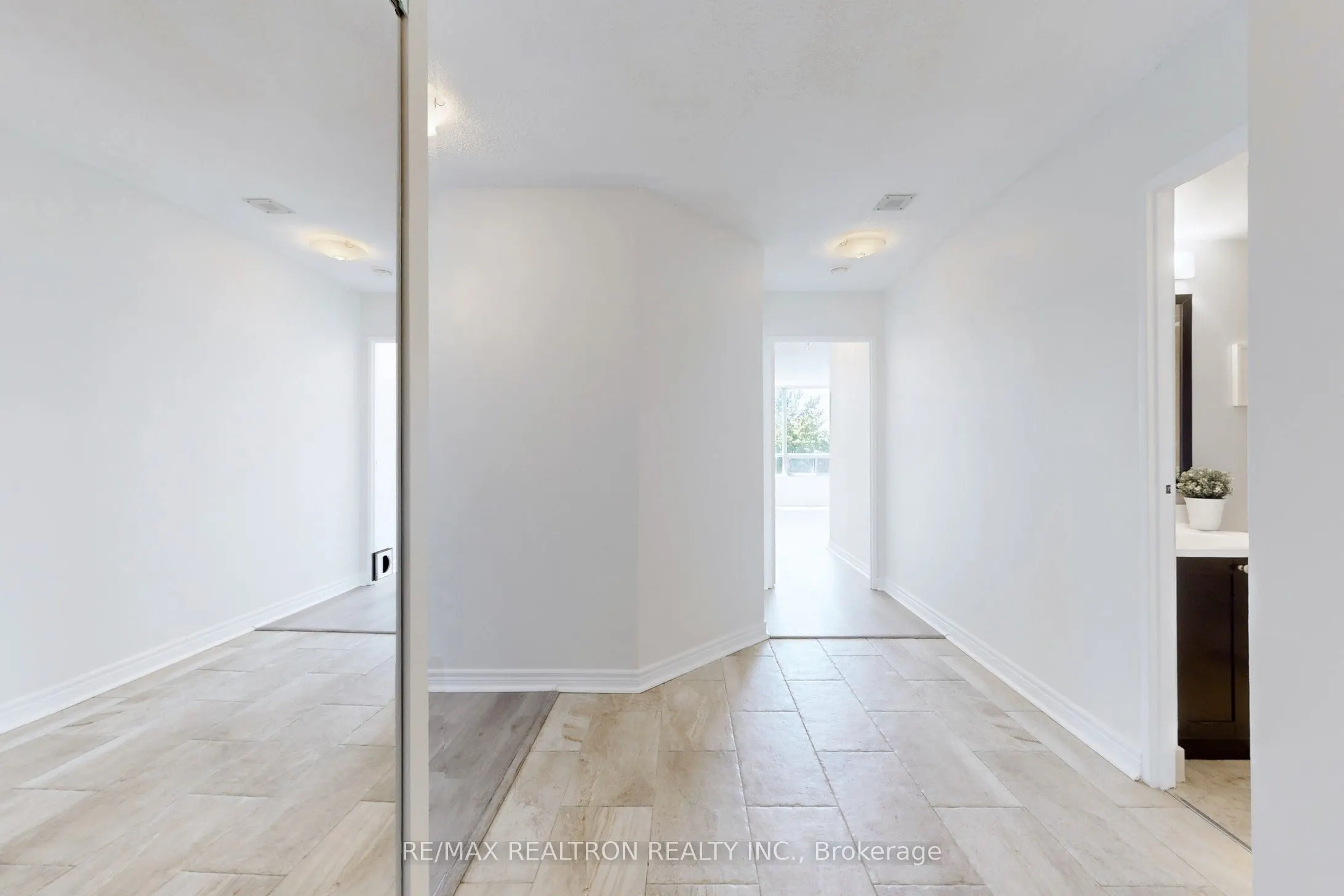 1131 Steeles Avenue W, #407