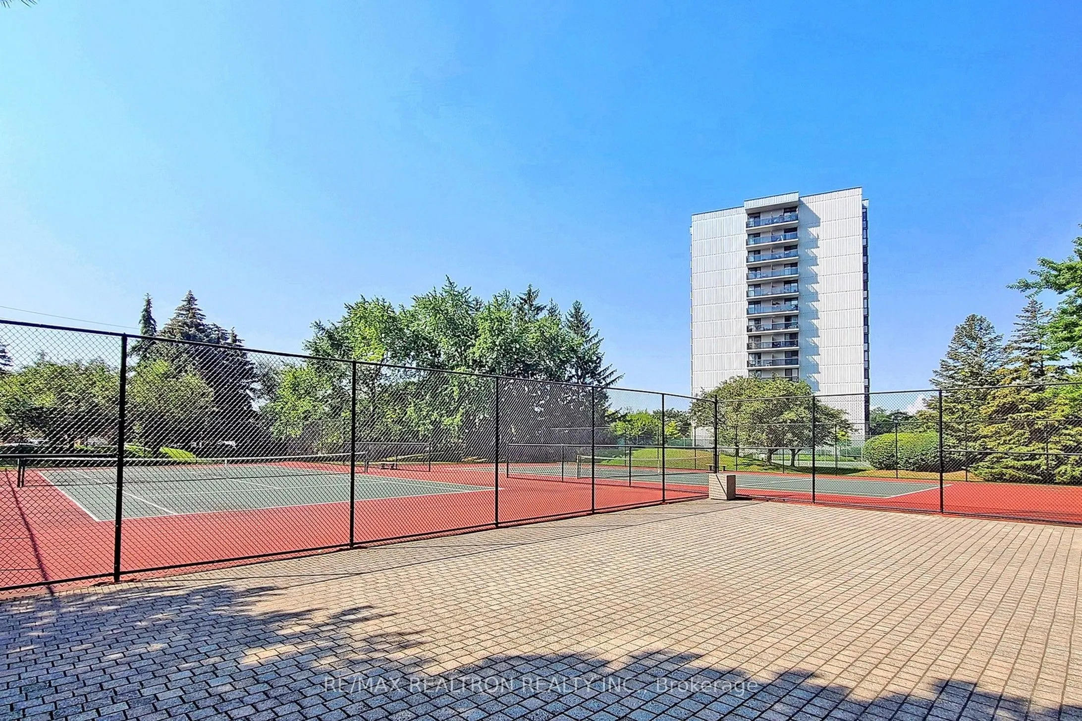 1131 Steeles Avenue W, #407