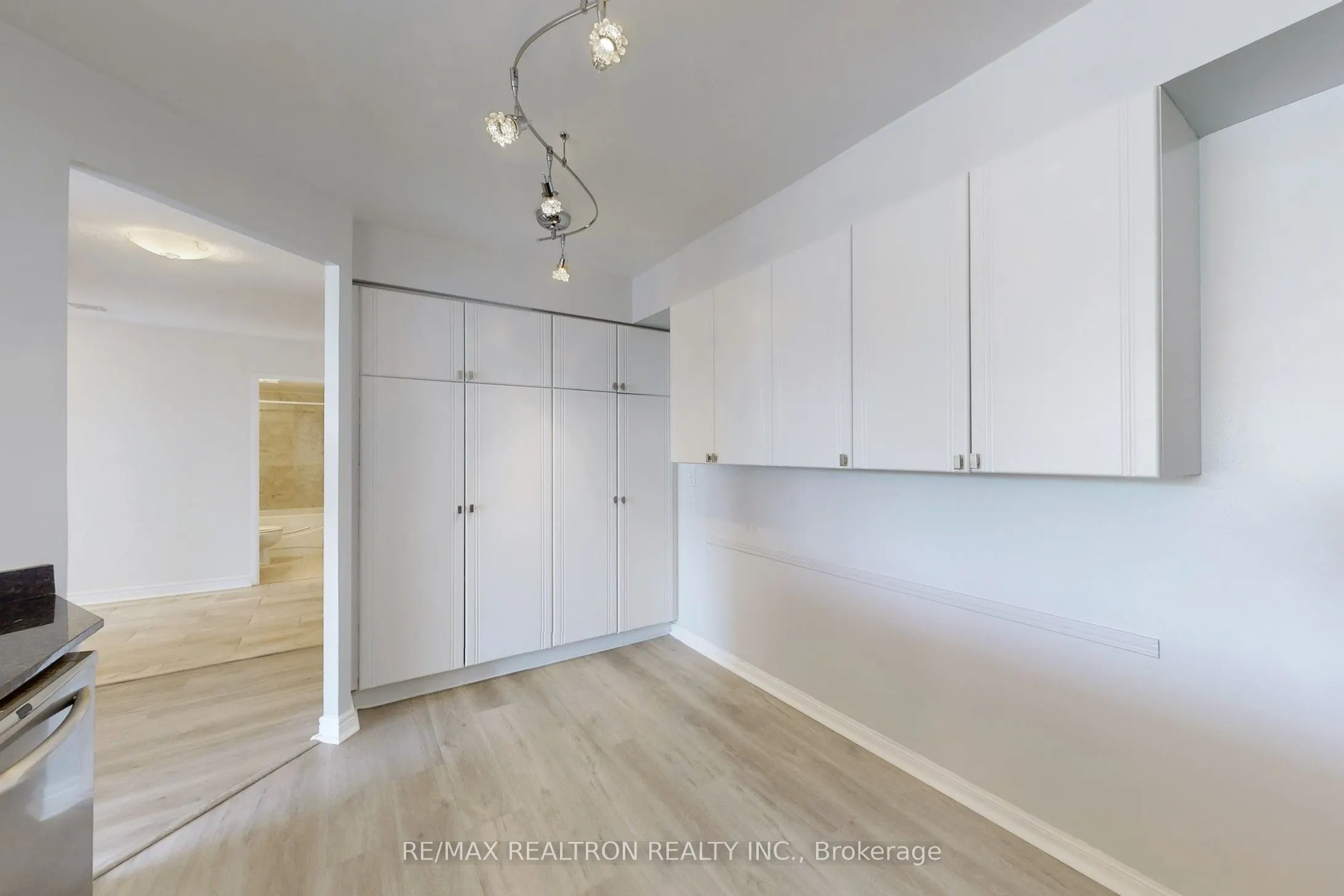 1131 Steeles Avenue W, #407