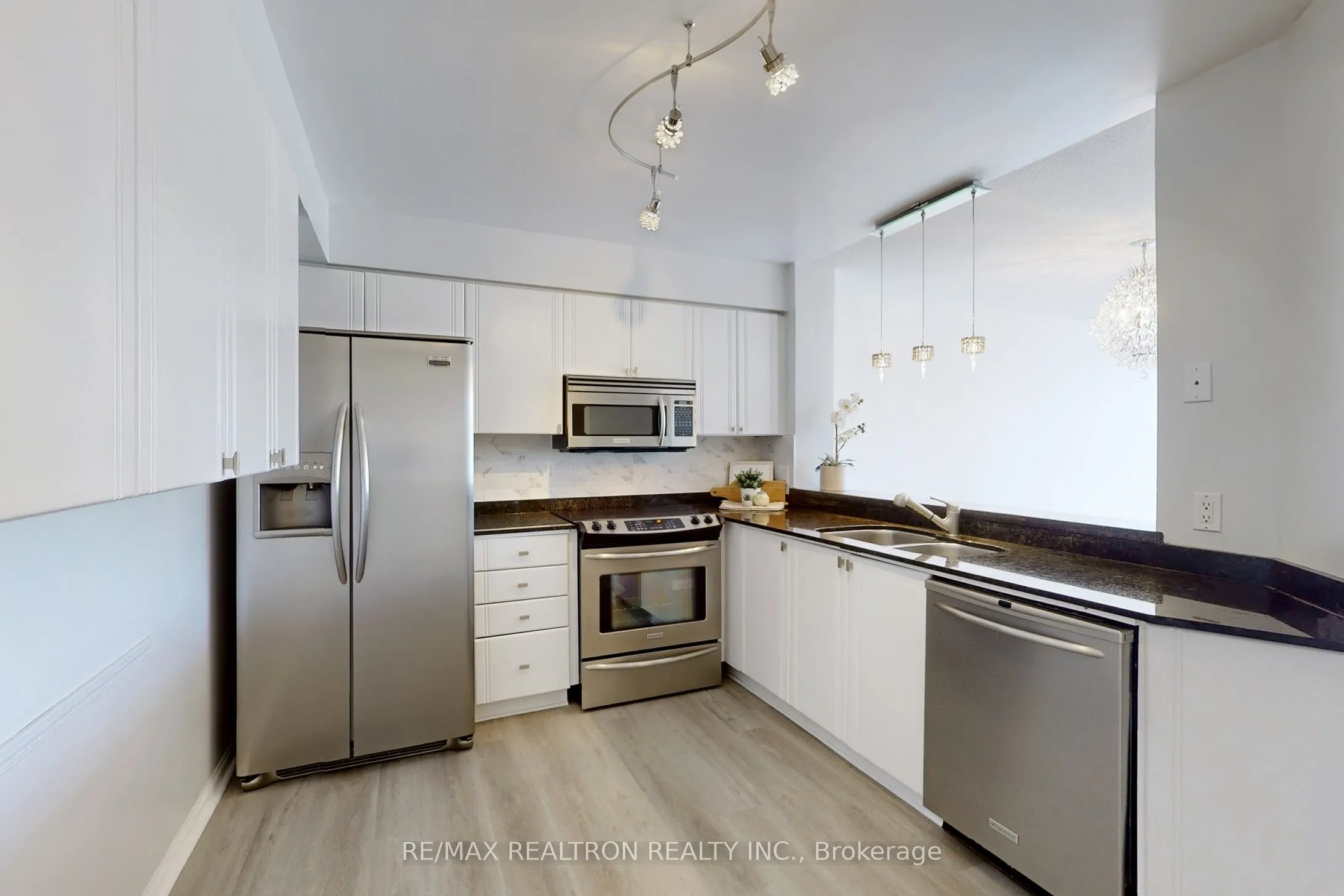 1131 Steeles Avenue W, #407