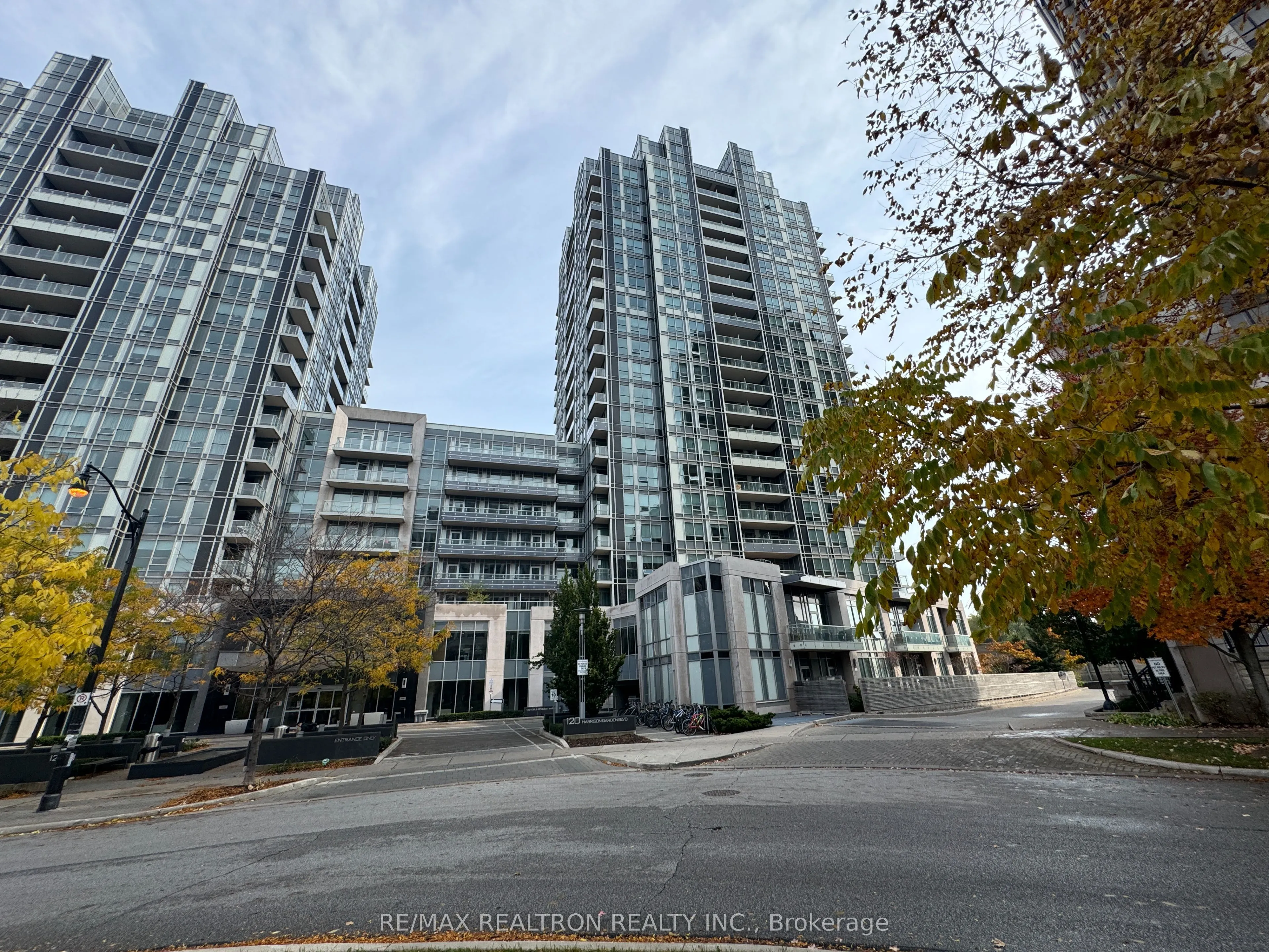 120 Harrison Garden Boulevard, #1105
