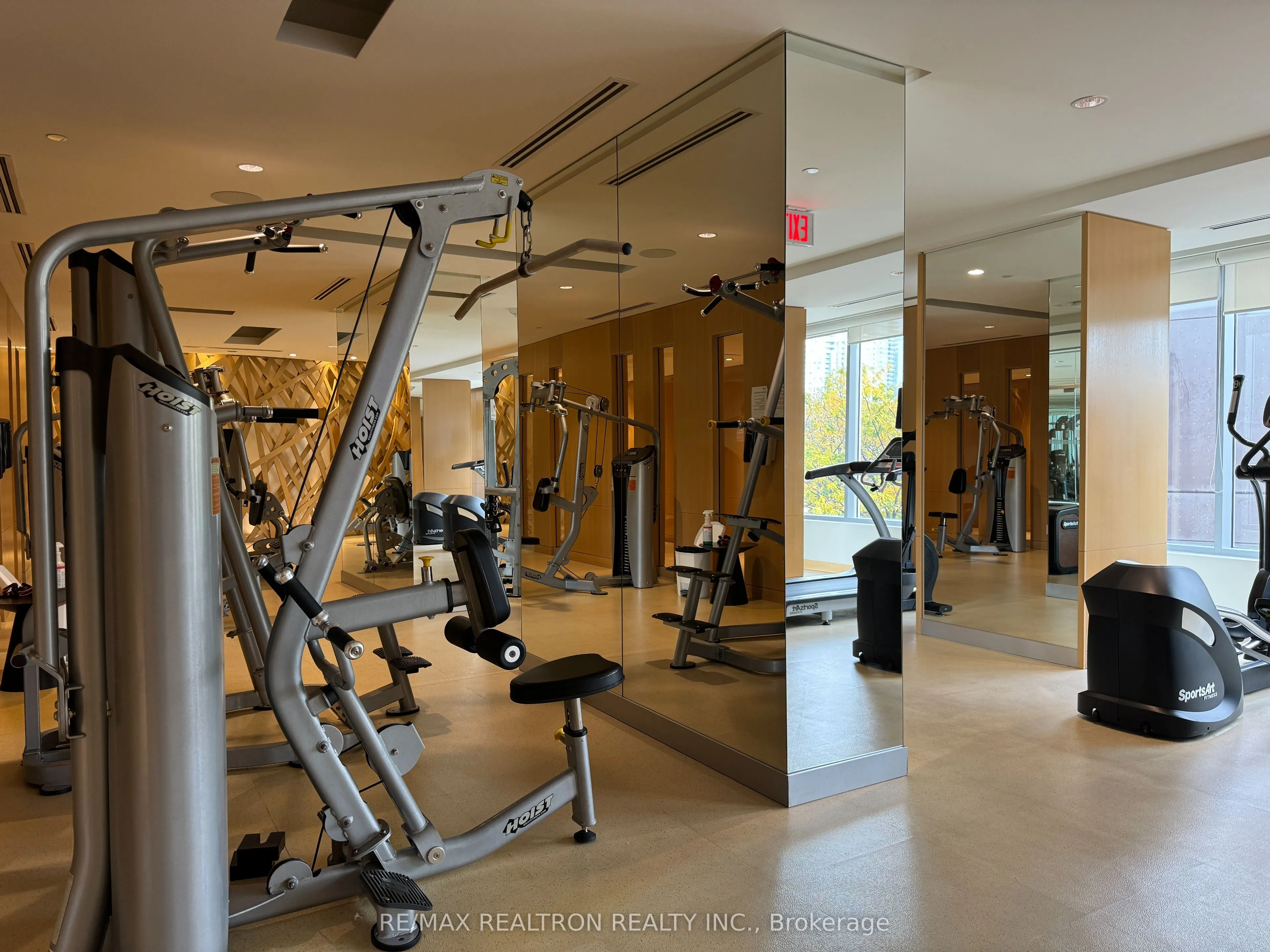 120 Harrison Garden Boulevard, #1105